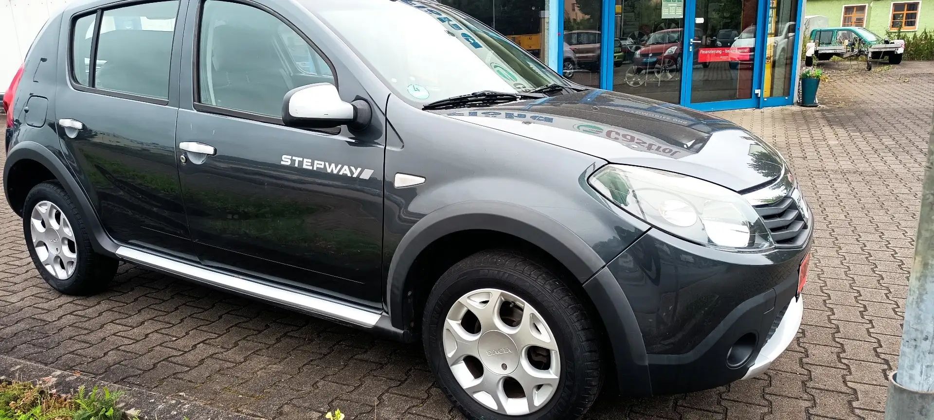 Dacia Sandero 1.6 MPI Stepway Gris - 2