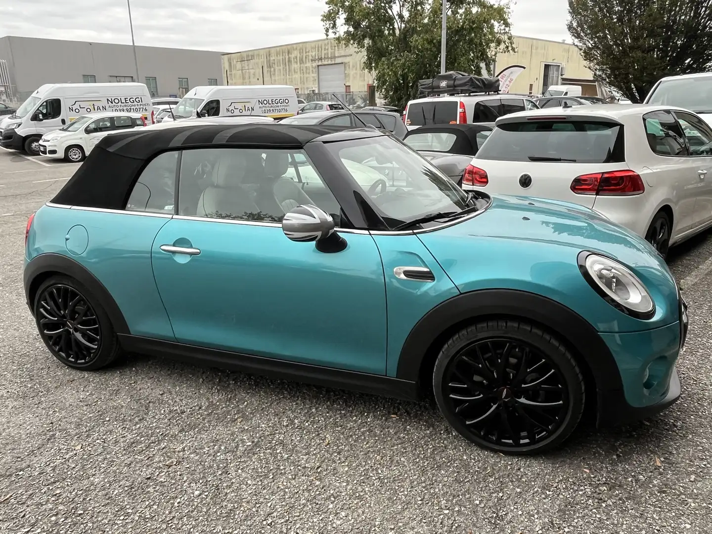 MINI Cooper D Cabrio 1.5 auto - 2