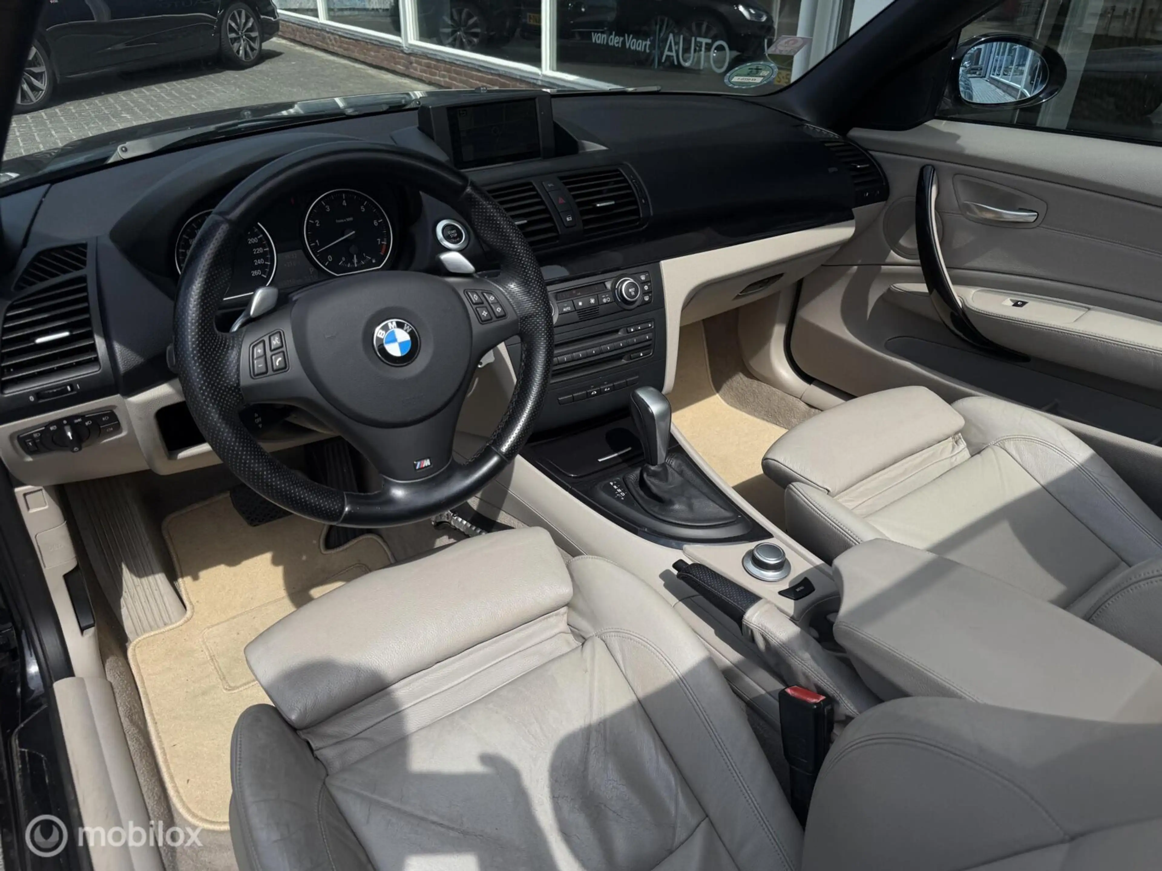 BMW 125 1-serie Cabrio 125i High Executive / Origineel NL — photo 8