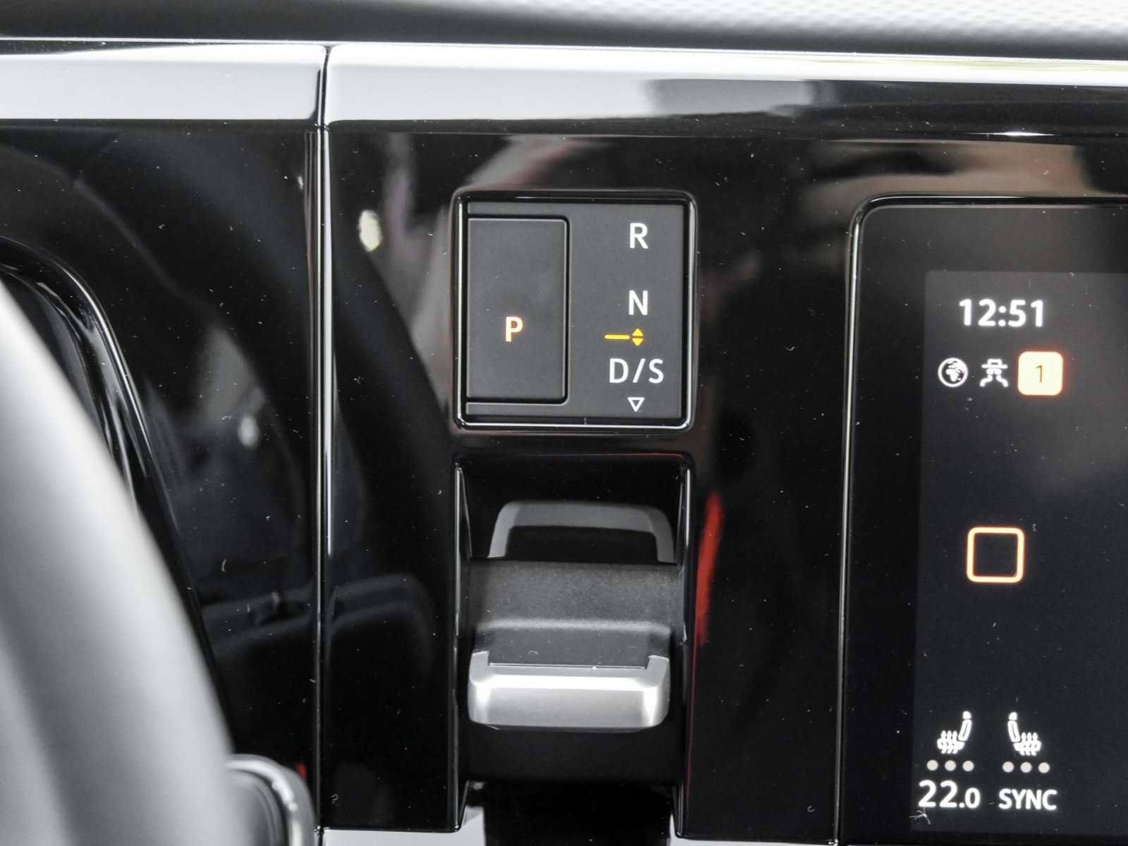 Volkswagen T7