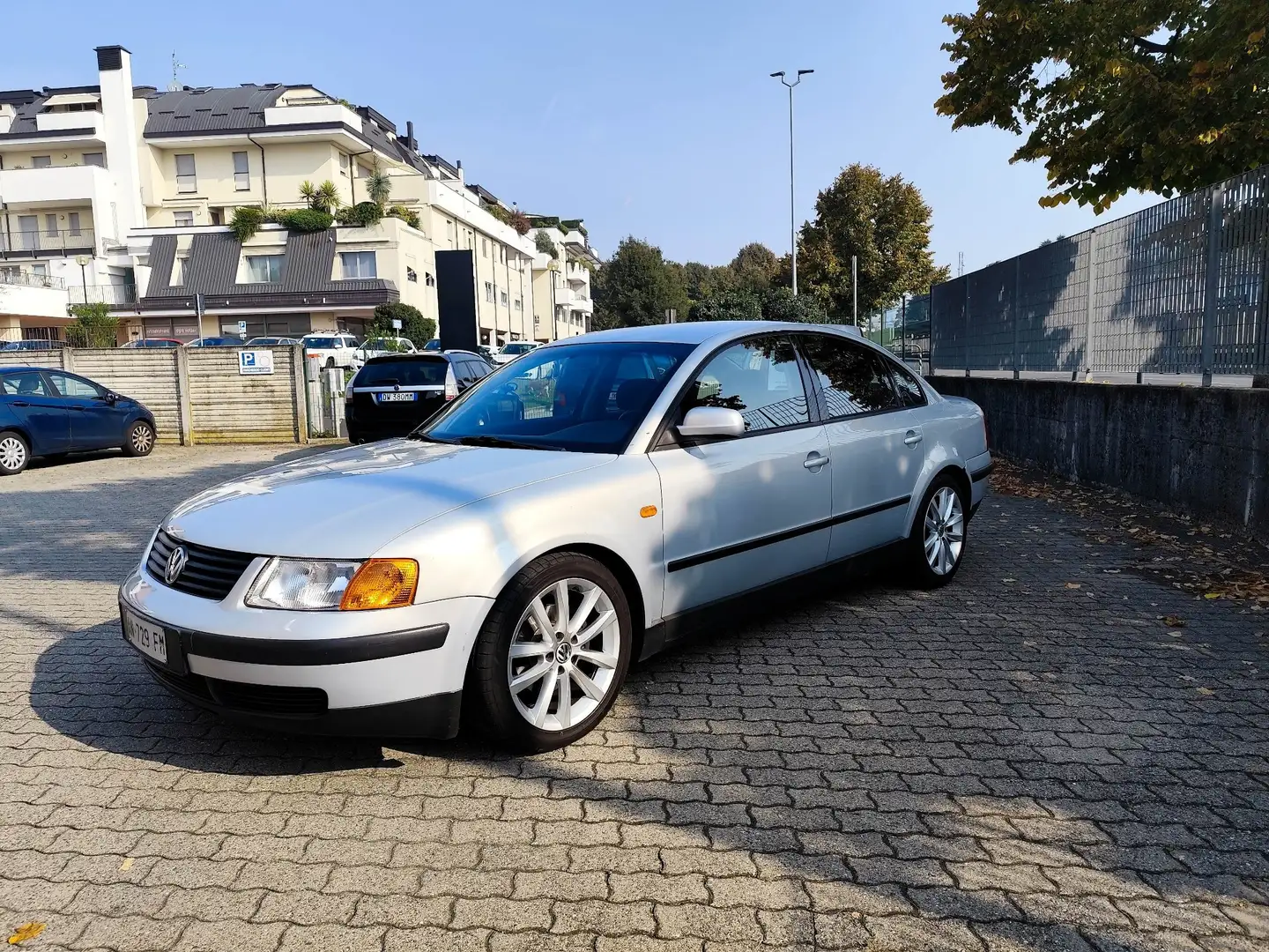 Volkswagen Passat 1.8 Comfortline GPL - 1