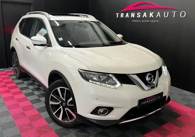 Nissan X-Trail 1.6 dCi 130 5pl N-Connecta TOIT OUVRANT CAMERA 360