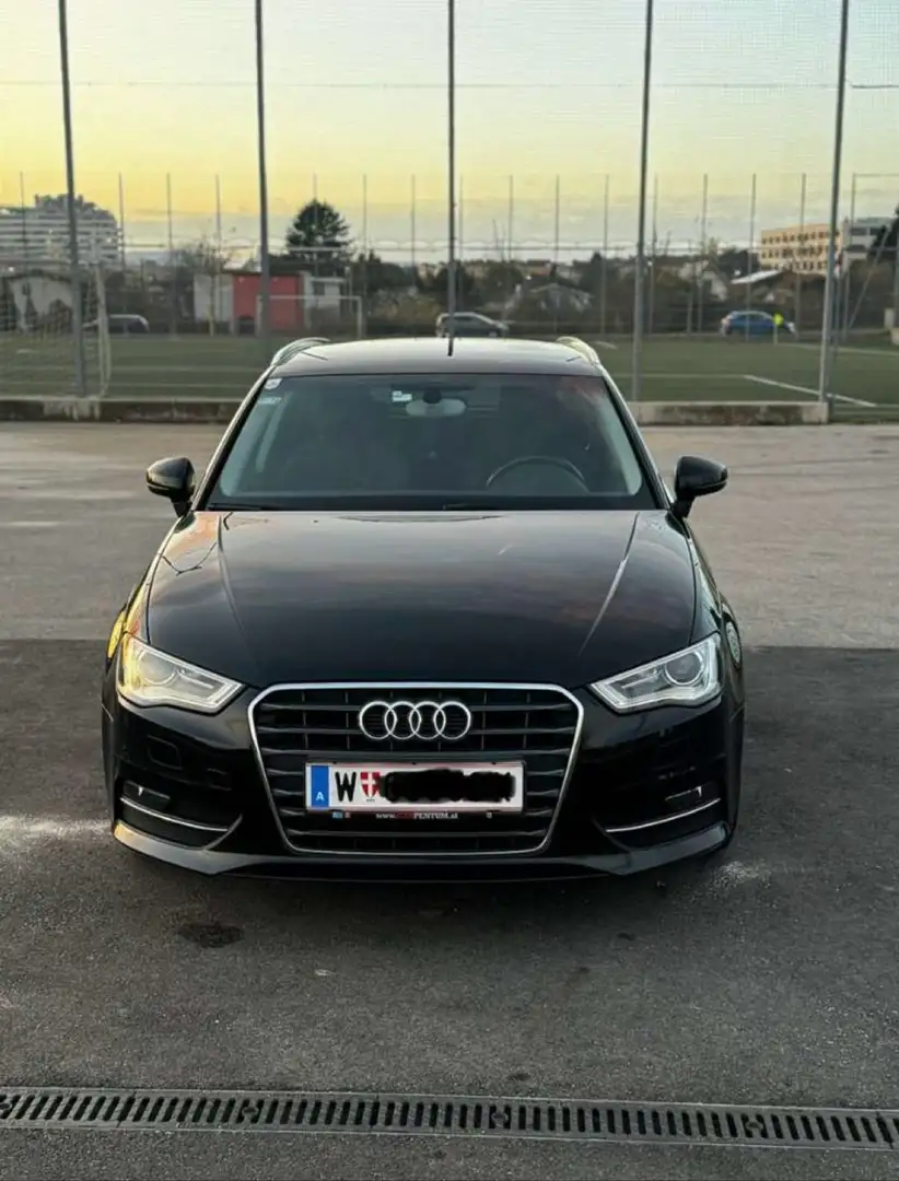 Audi A3 SB 1,4 TFSI Ambition Schwarz - 2