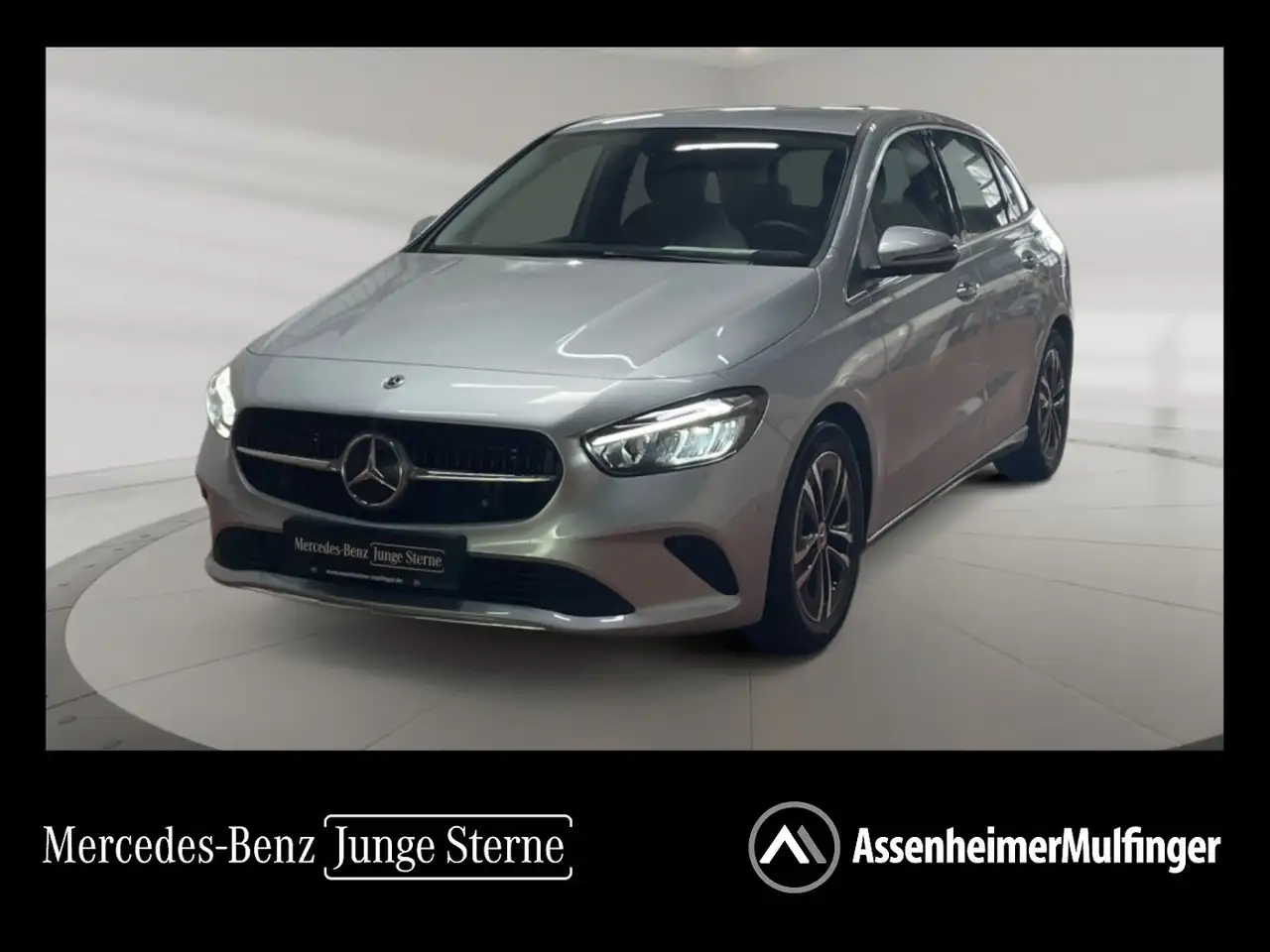 Mercedes-Benz B 180