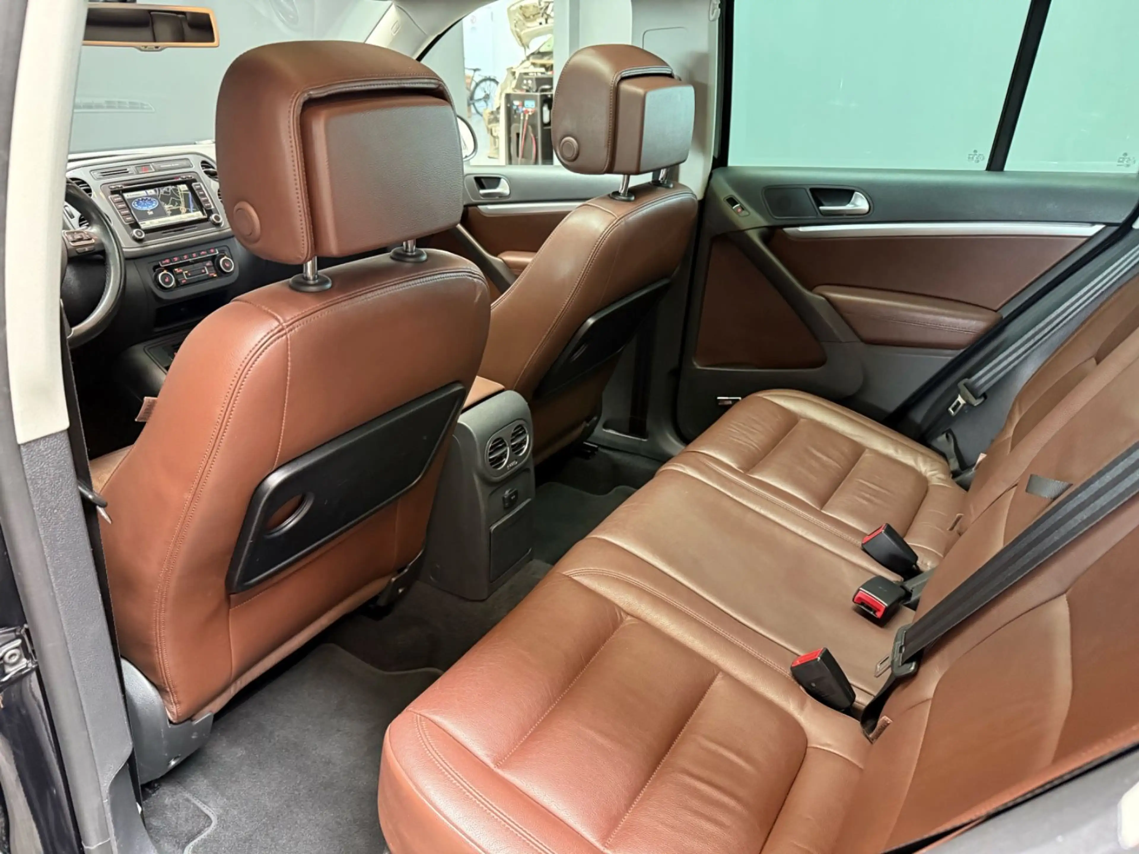 Volkswagen Tiguan 4Motion BiXenon/Navi/Kamera/HiFi — photo 10