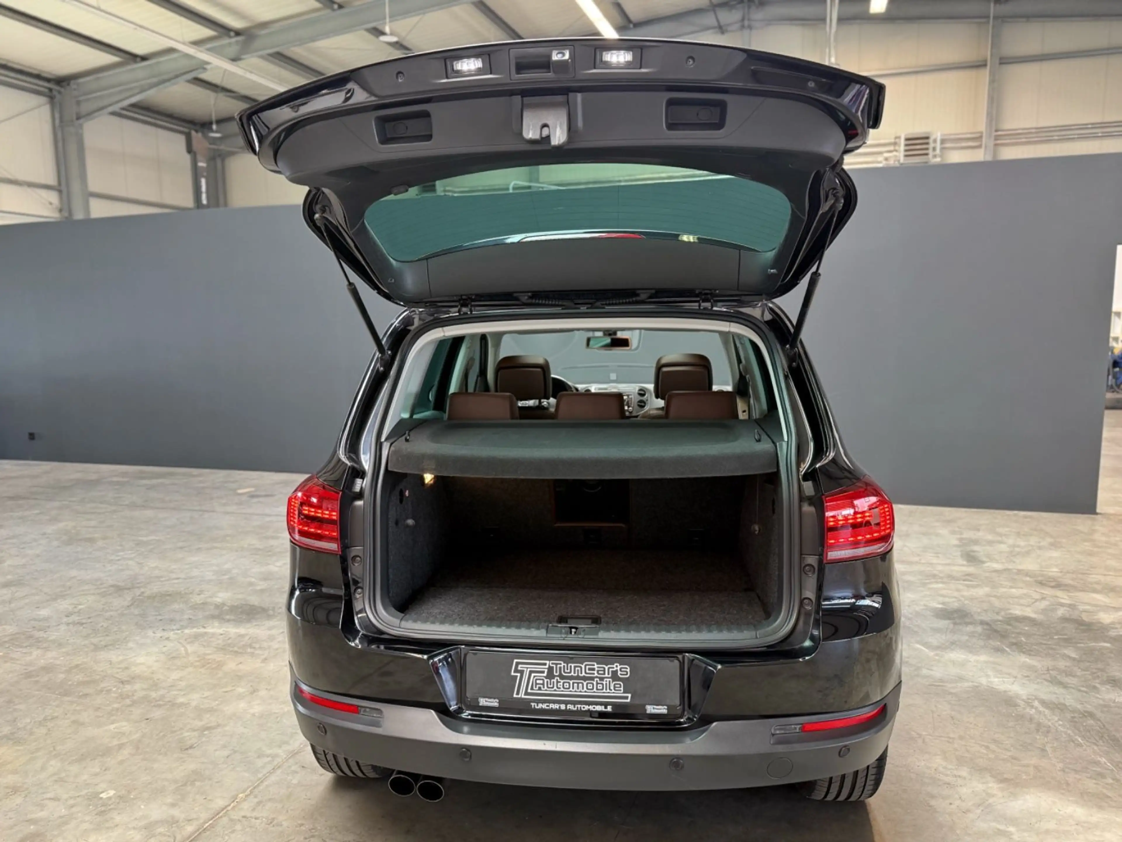 Volkswagen Tiguan 4Motion BiXenon/Navi/Kamera/HiFi — photo 14
