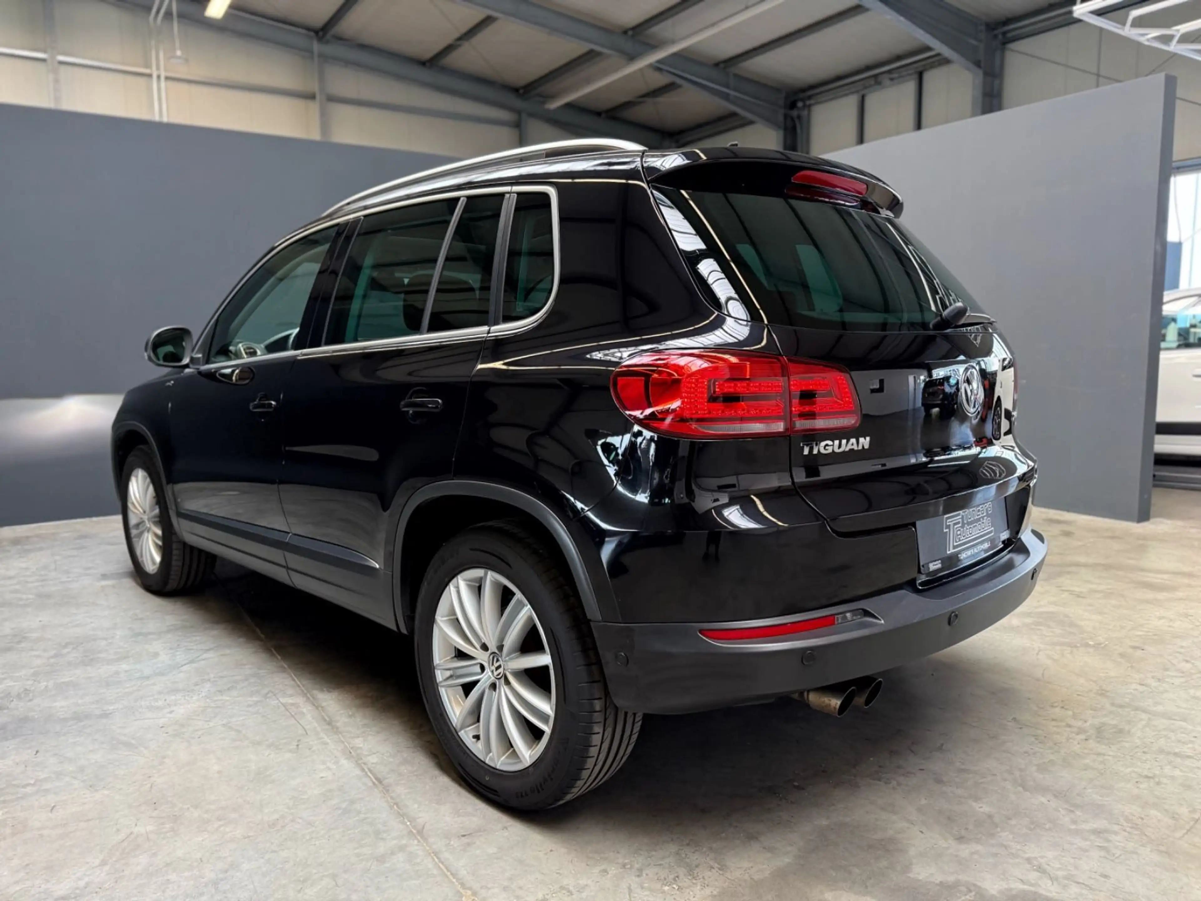 Volkswagen Tiguan 4Motion BiXenon/Navi/Kamera/HiFi — photo 3