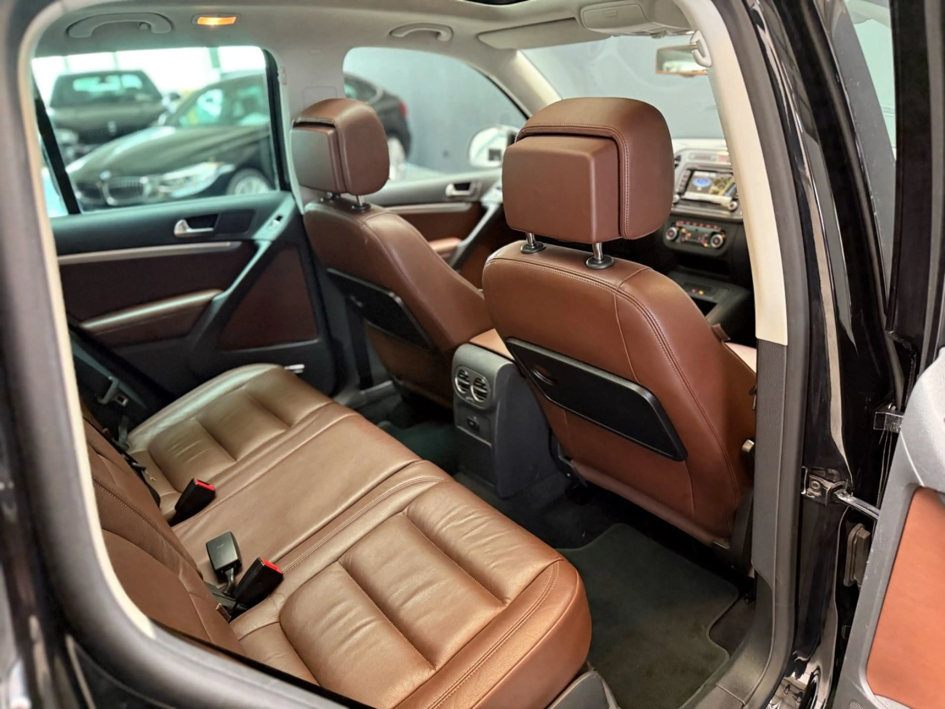 Volkswagen Tiguan 4Motion BiXenon/Navi/Kamera/HiFi — photo 11