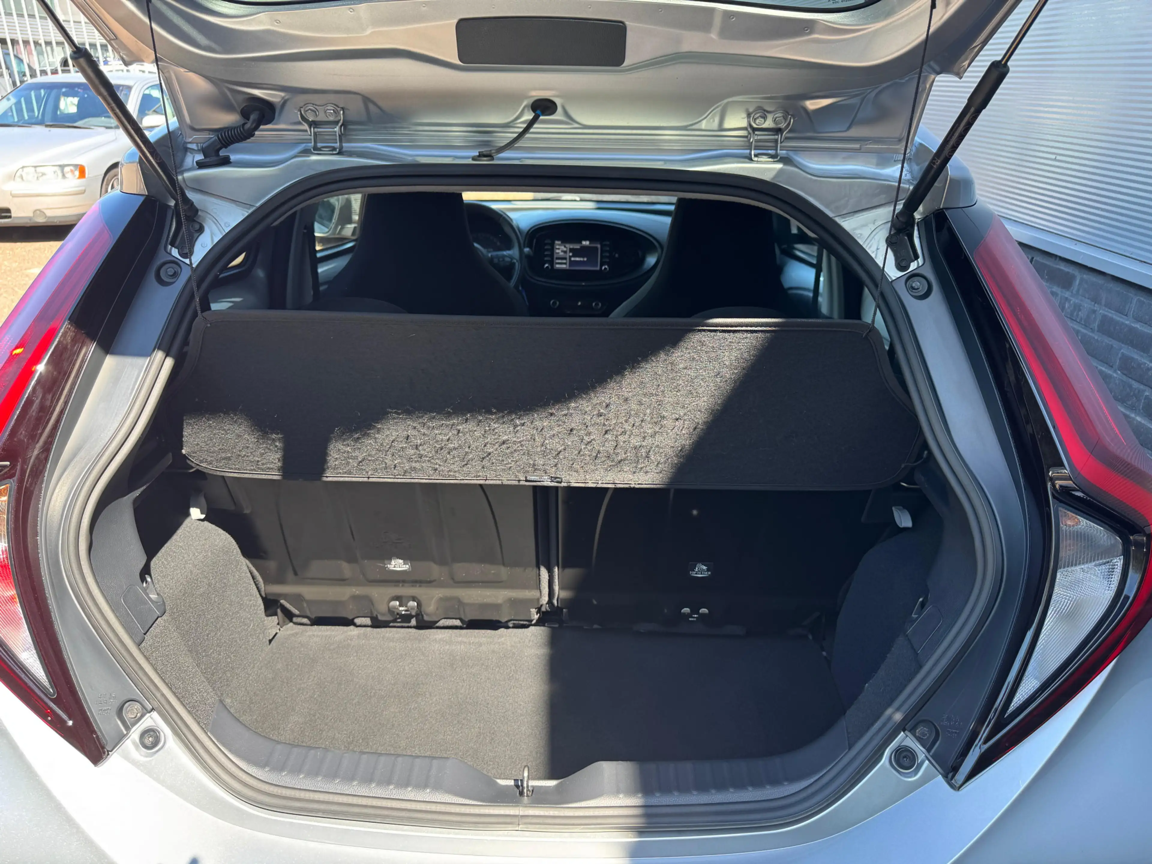 Toyota Aygo X 1.0 VVT-i MT first — photo 15