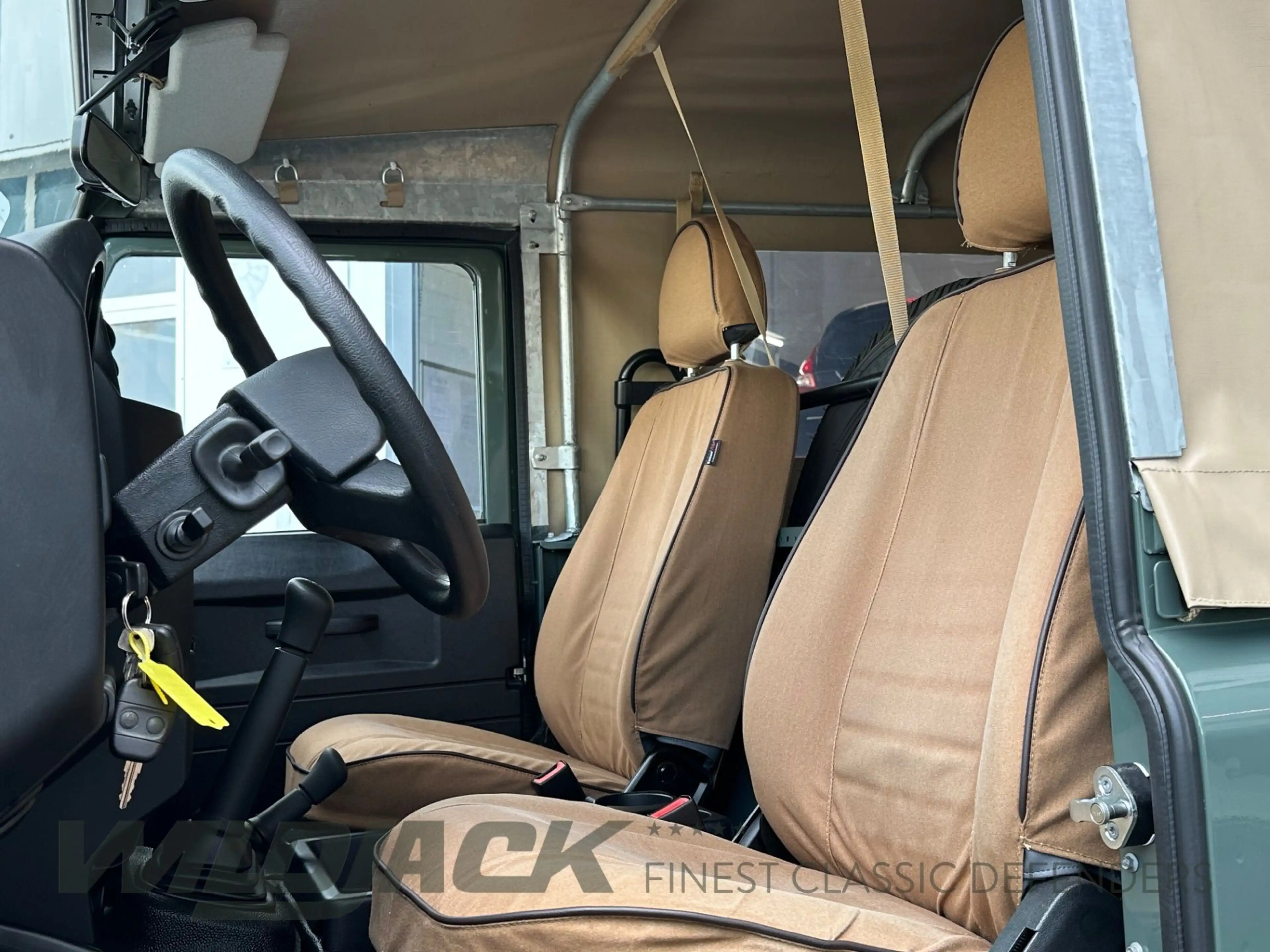 Land Rover Defender 90 DPF Soft Top E *NEUWERTIG* — photo 15