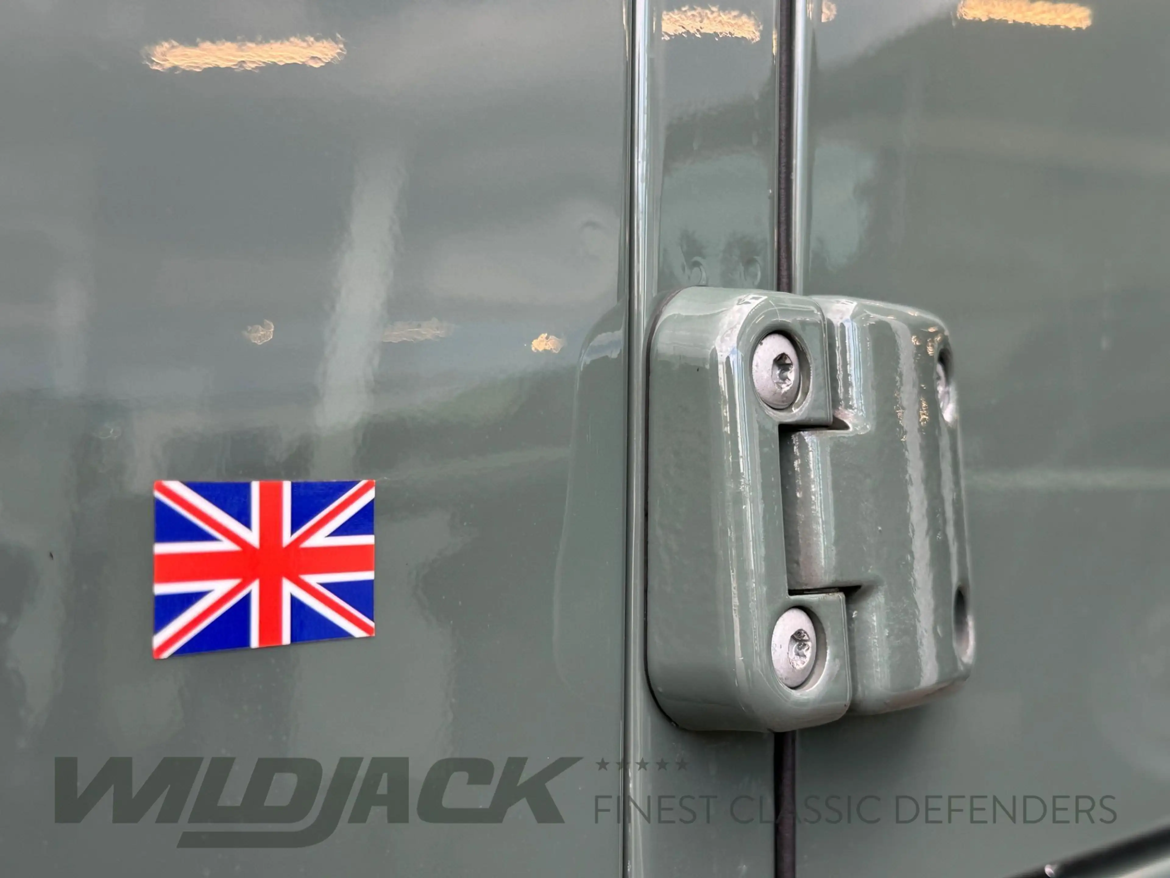 Land Rover Defender 90 DPF Soft Top E *NEUWERTIG* — photo 9