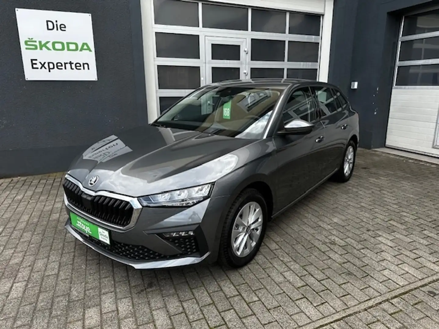 Skoda Scala Selection 1.5 TSI DSG BFS;BLKRD;KESSY;PDC vo+hi;K Grau - 2