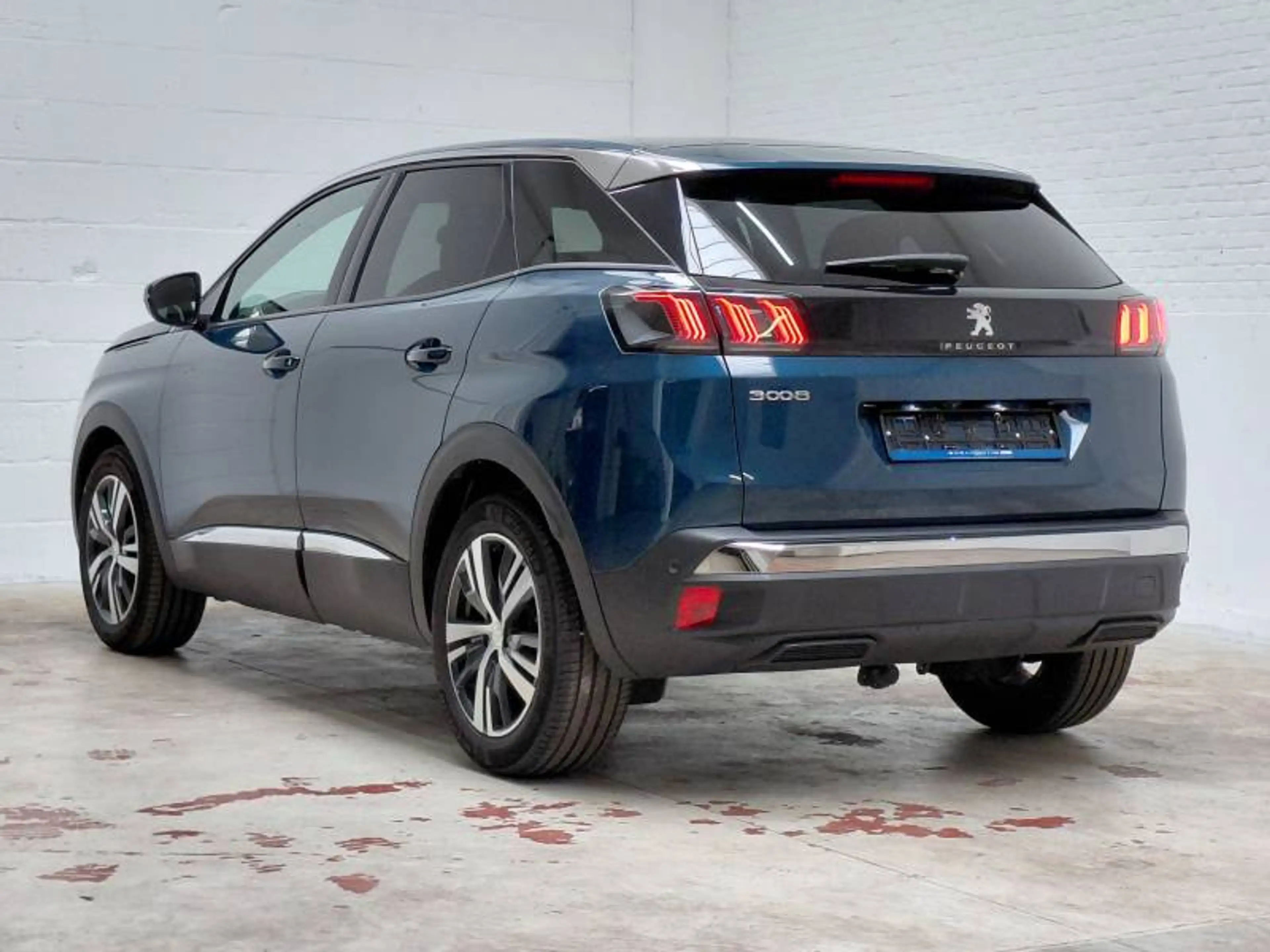Peugeot 3008 2 1.2 PureTech 96kW S&S Allure Pack — photo 7