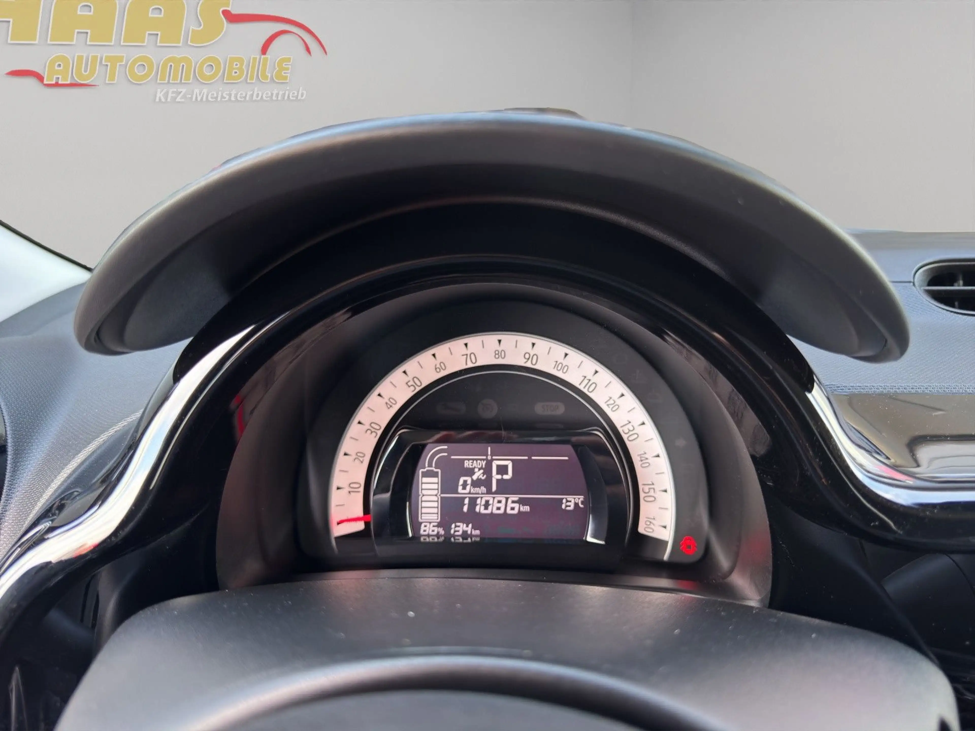Renault Twingo Zen Electric*Full-Link*aus 1.Hand* — photo 15