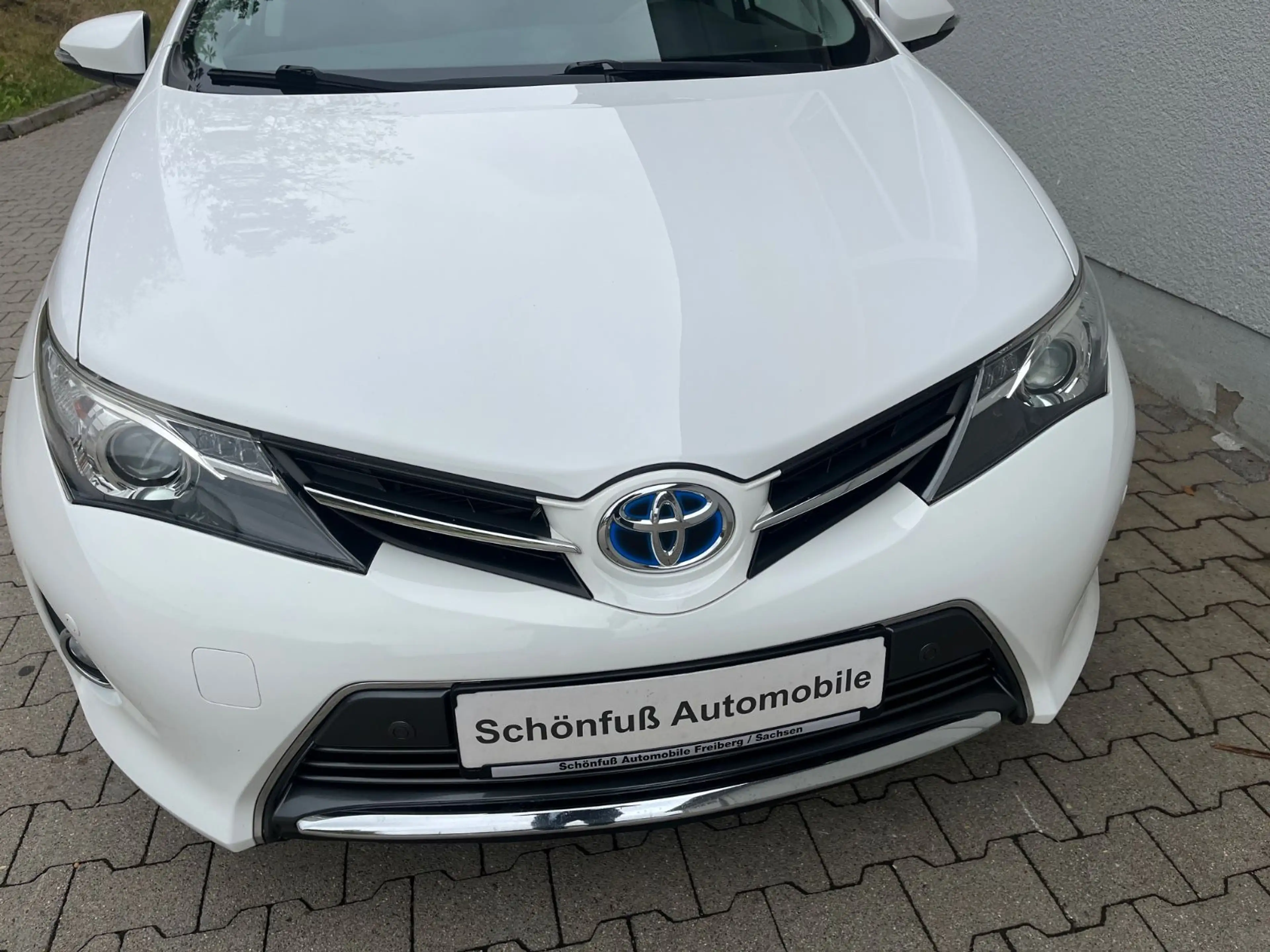 Toyota Auris Touring Sports Hybrid Edition 68 Tkm 1.Hd. — photo 3