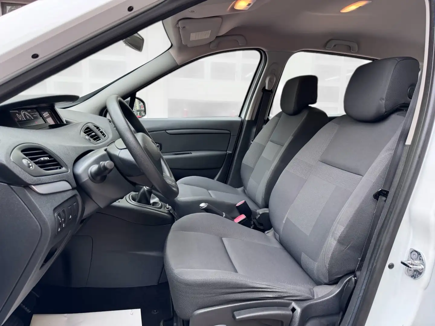 Renault Scenic III TomTom Edition *Klima* Tempomat* Weiß - 2