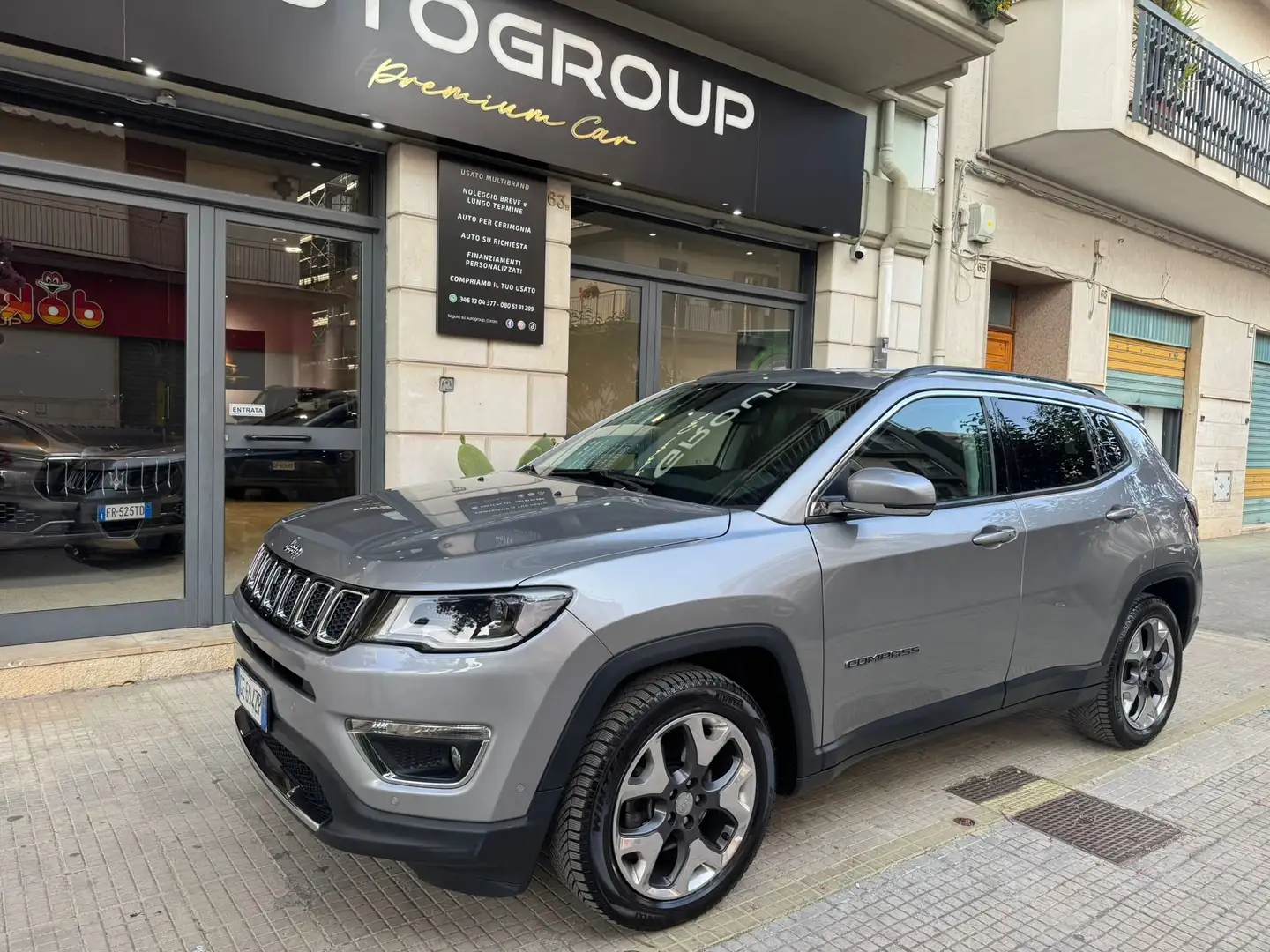 Jeep Compass Compass 1.6 mjt Limited 2wd 120cv my19 Grigio - 1