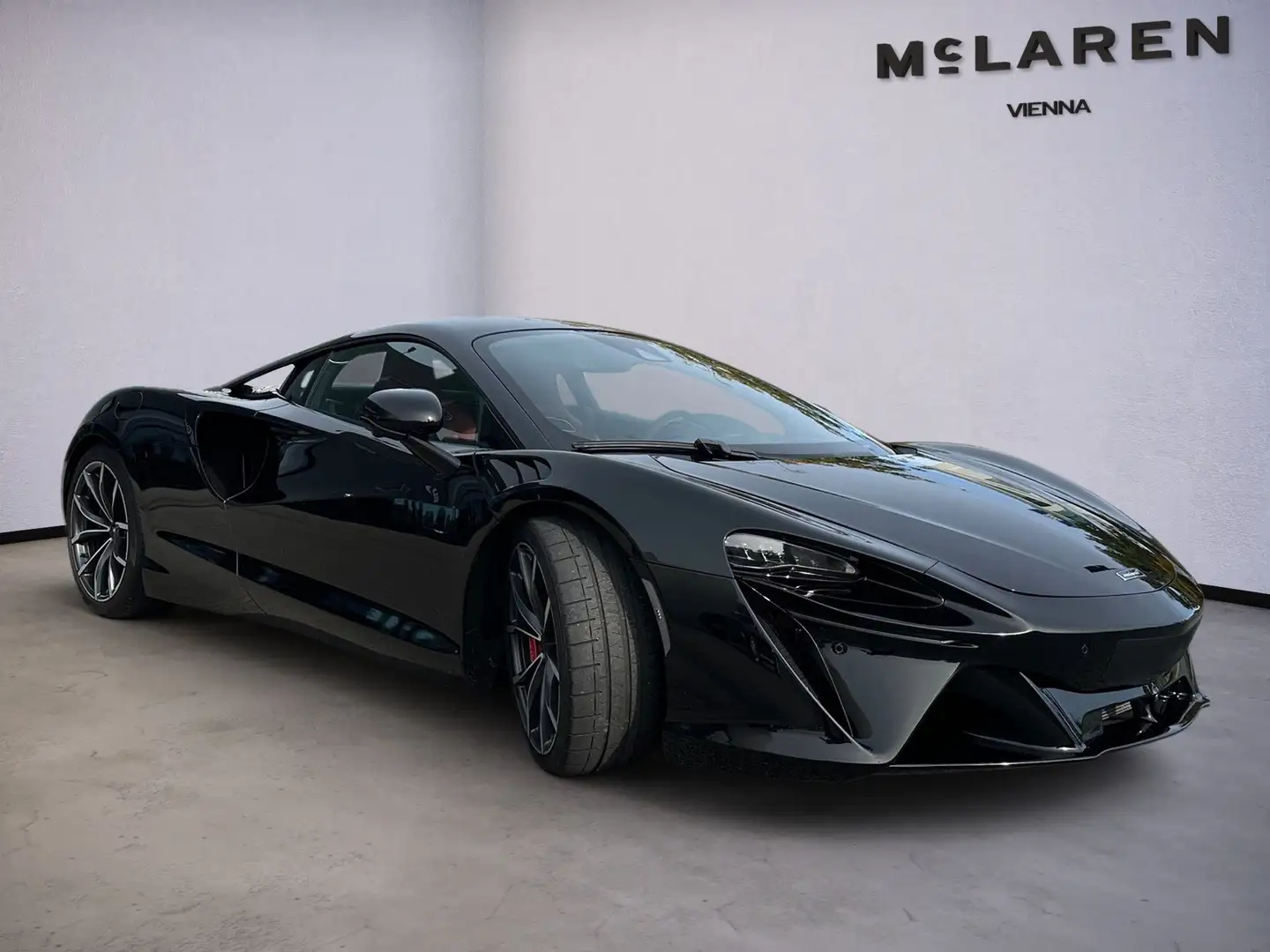 McLaren Artura Coupé / Onyx Black / TechLux / B&W / Lift Schwarz - 2