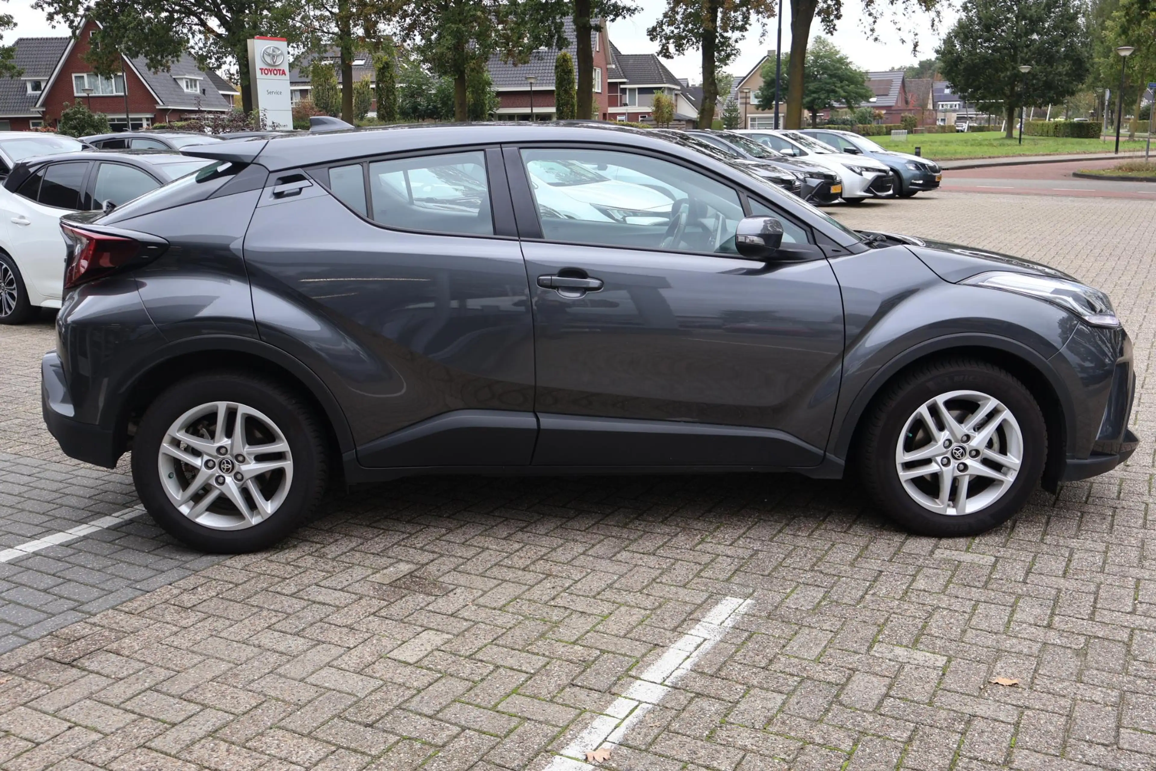 Toyota C-HR 1.8 Hybrid AFN.TREKHAAK AD-CRUISE — photo 20