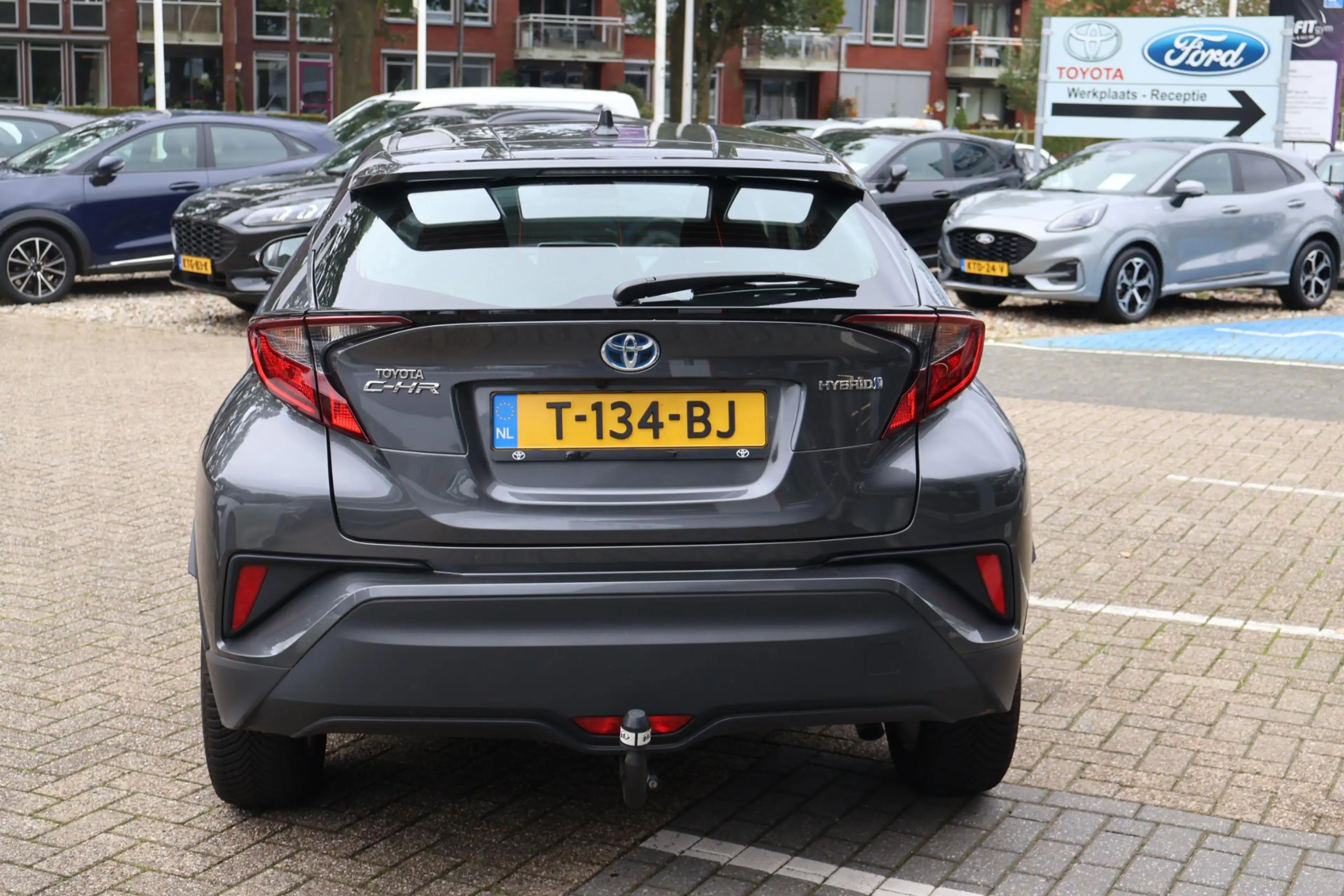 Toyota C-HR 1.8 Hybrid AFN.TREKHAAK AD-CRUISE — photo 21