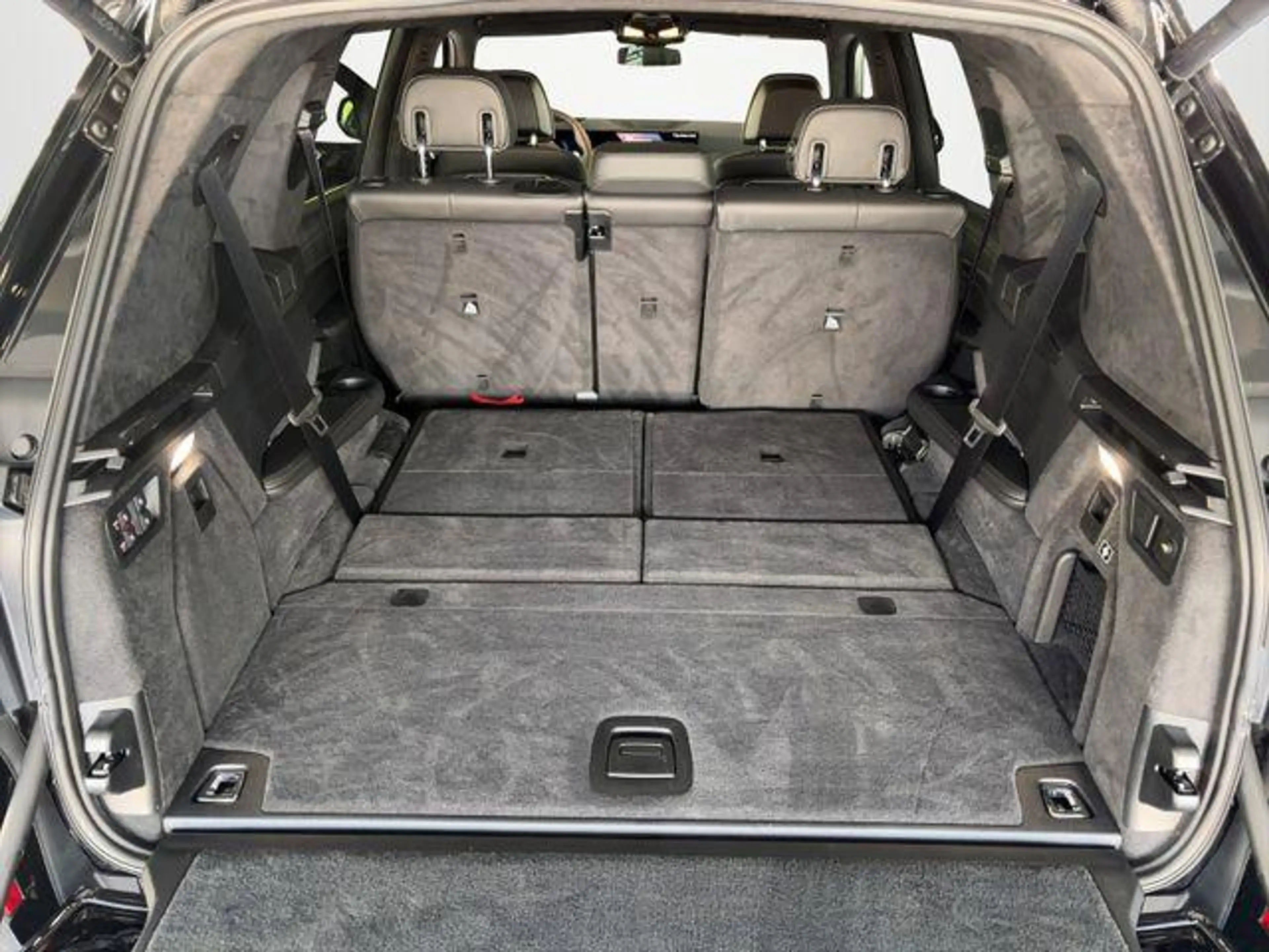 BMW X7 xDrive 40d M SPORT PRO /AHK/STH/H&K/PANO/7-SI 2... — photo 12