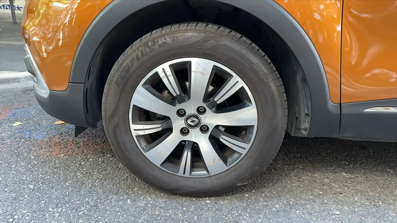 Renault Captur — photo 18
