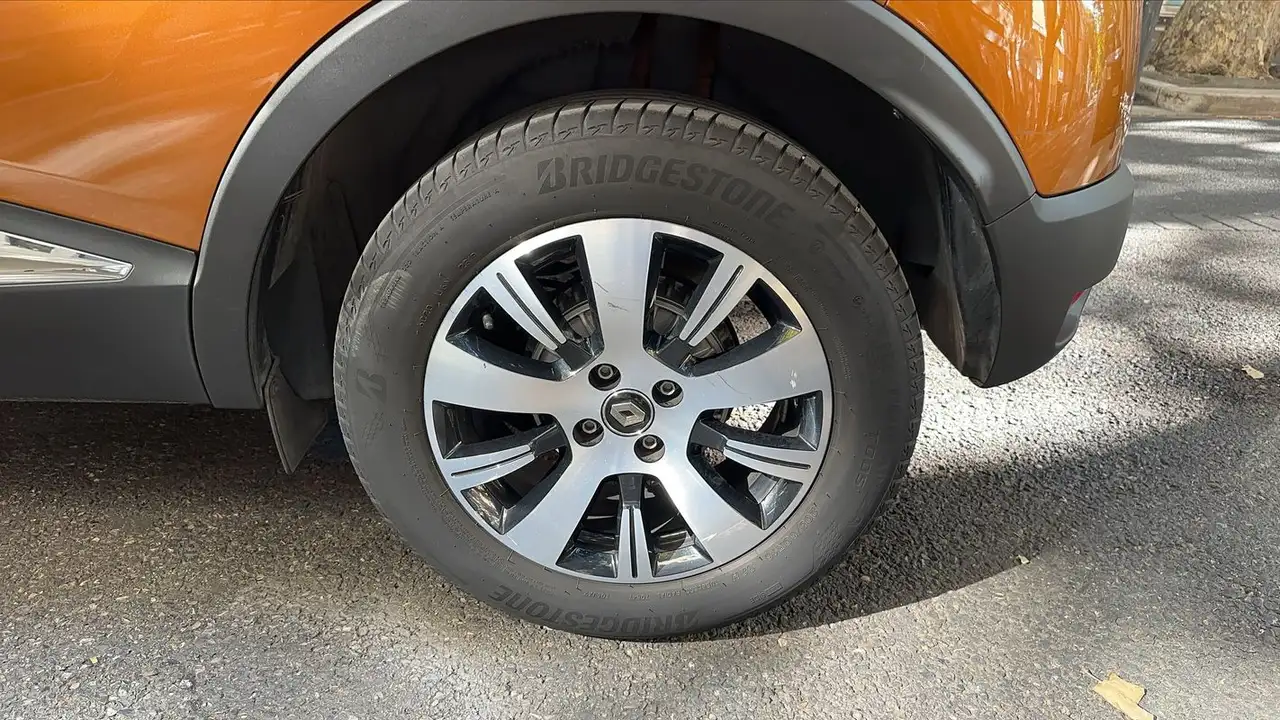 Renault Captur — photo 19