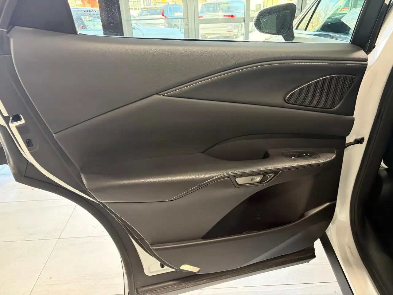 Lexus RX снимка Lexus RX