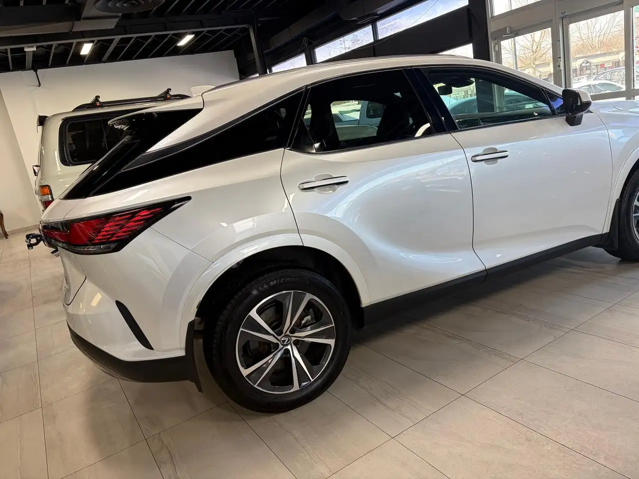 Lexus RX снимка Lexus RX