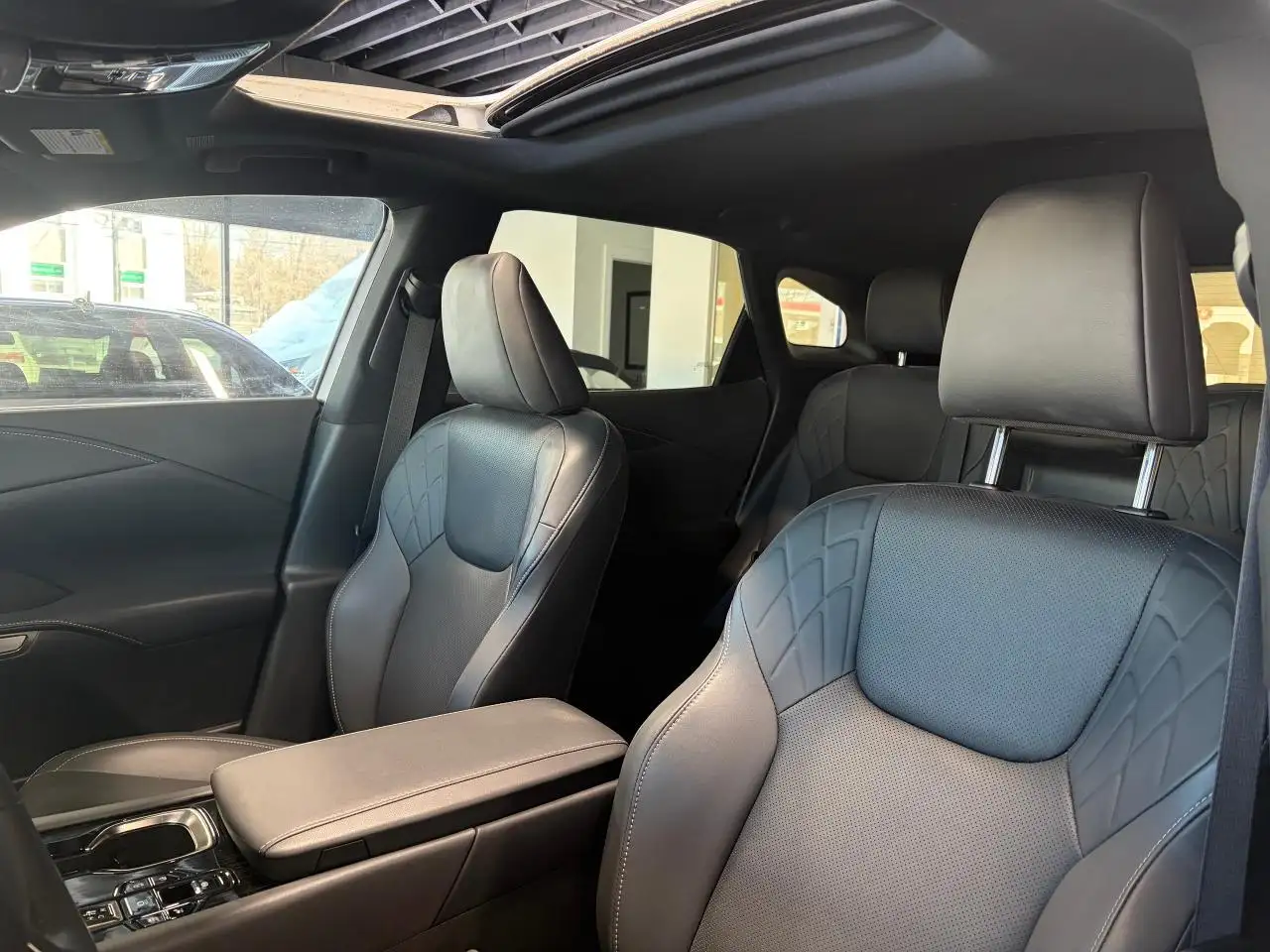 Lexus RX снимка Lexus RX