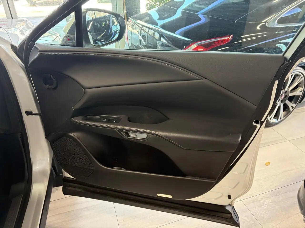 Lexus RX снимка Lexus RX