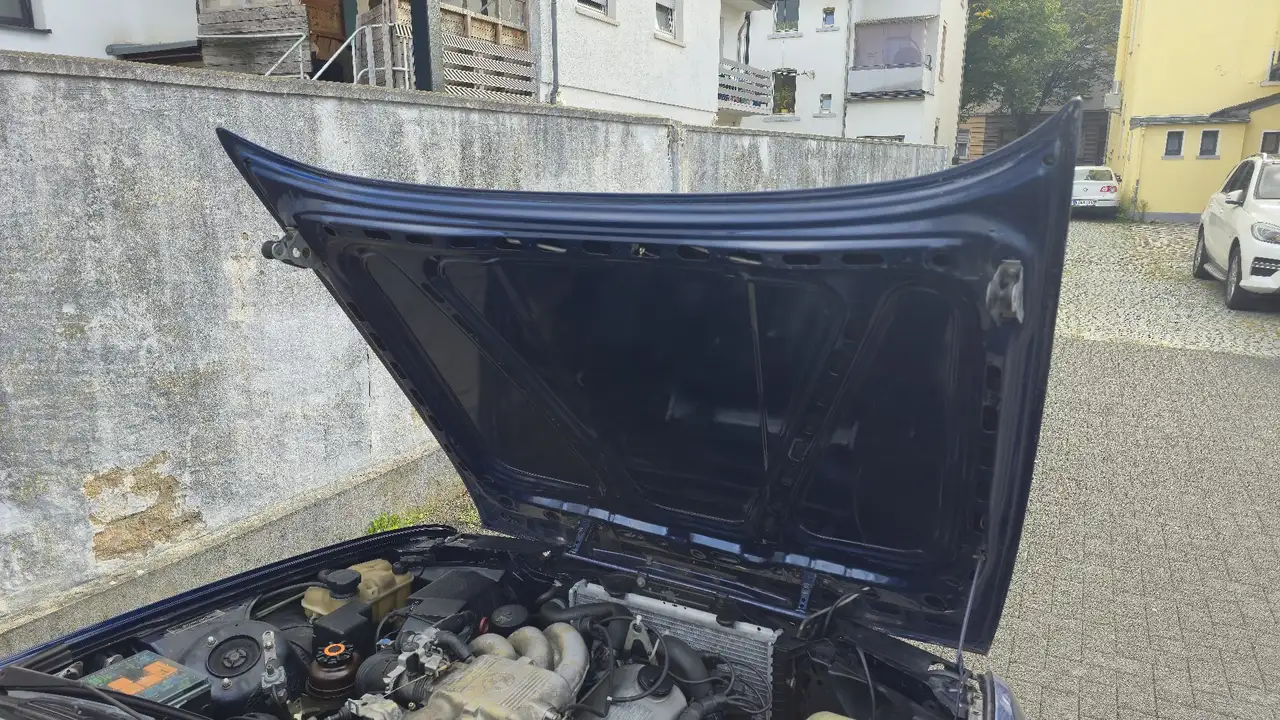 BMW 325i, foto 11