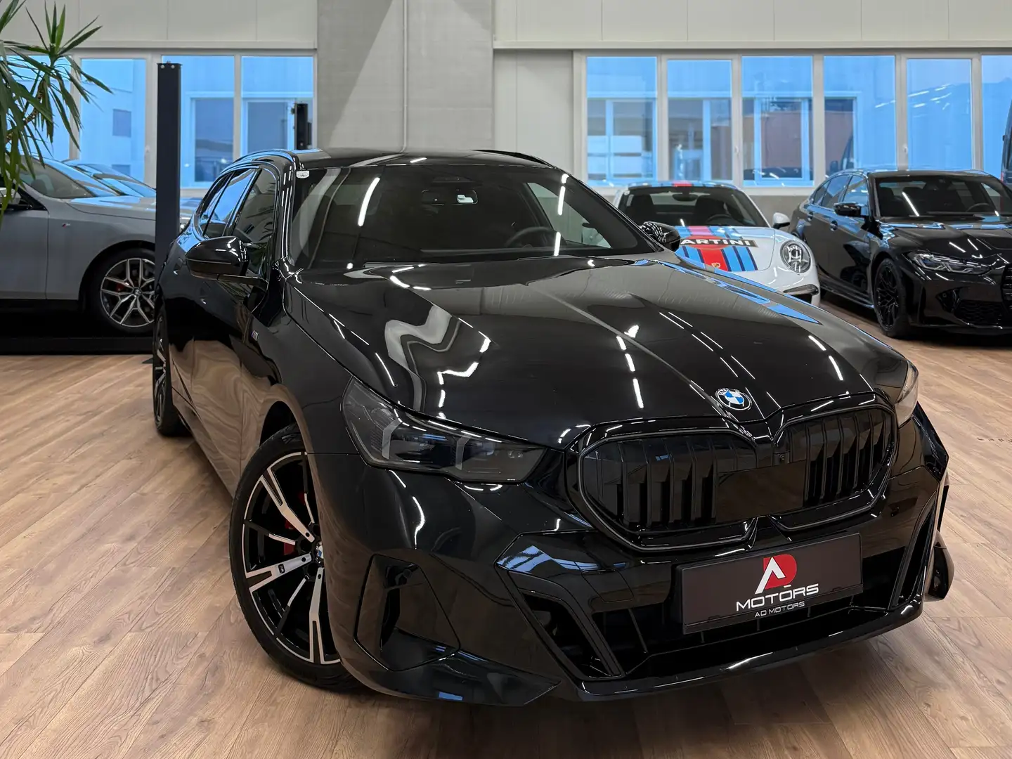 BMW 520 520 d xDrive M Sportpaket PRO / Leasingfähig Schwarz - 2