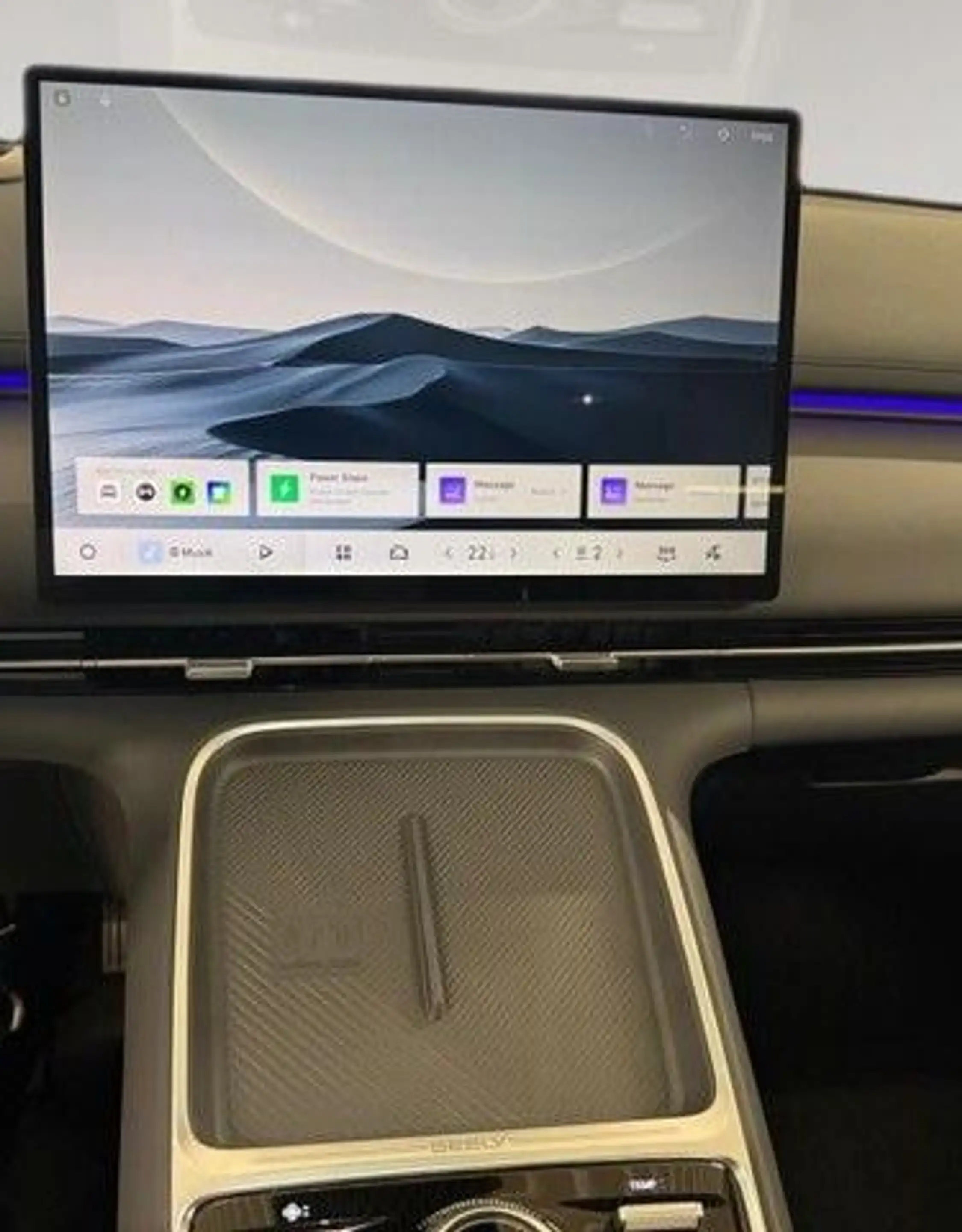 Geely Starray EM-i 1.5 PHEV EM-i Max+ Pano HUD VORLAUF — photo 9