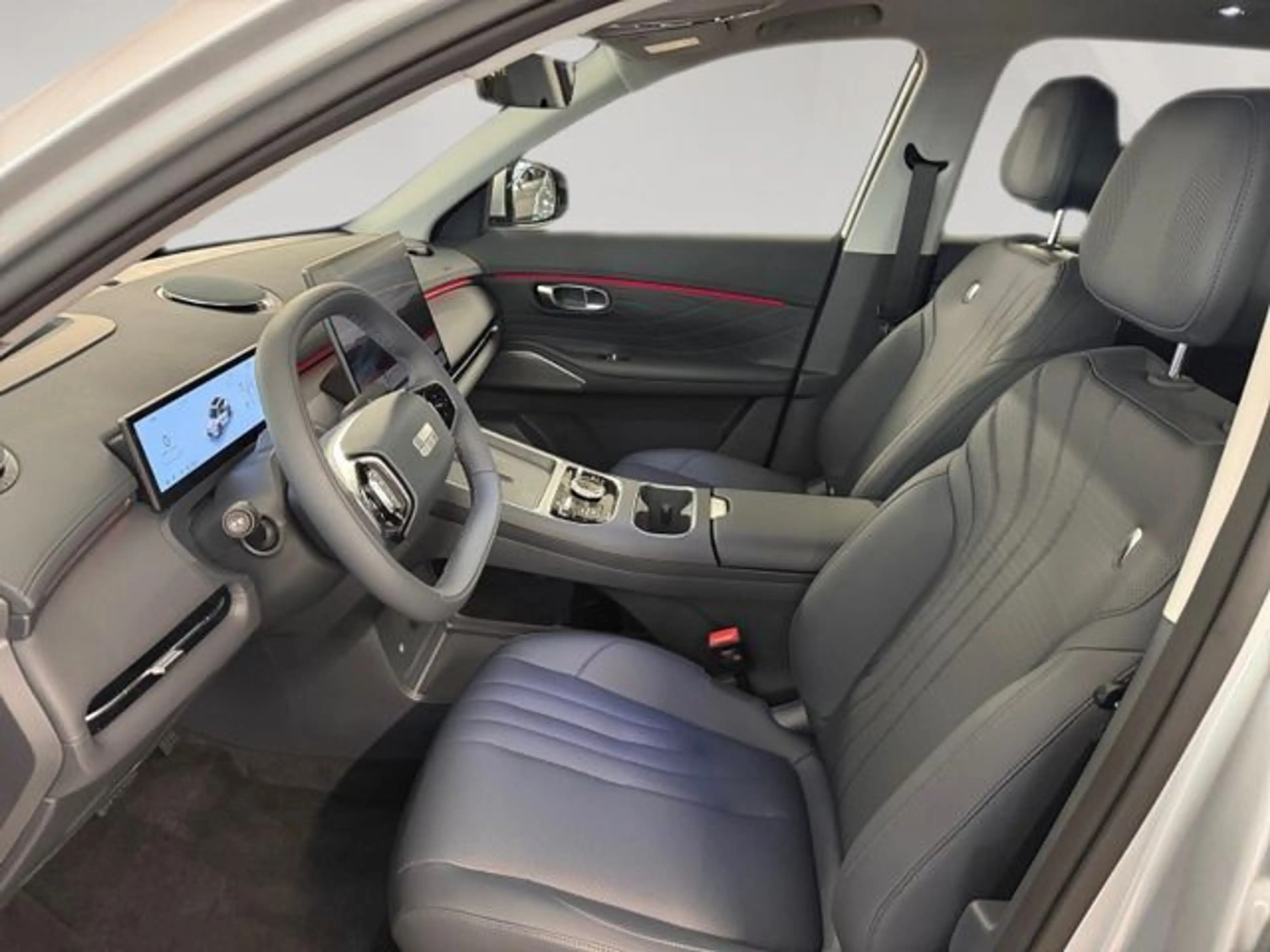 Geely Starray EM-i 1.5 PHEV EM-i Max+ Pano HUD VORLAUF — photo 8