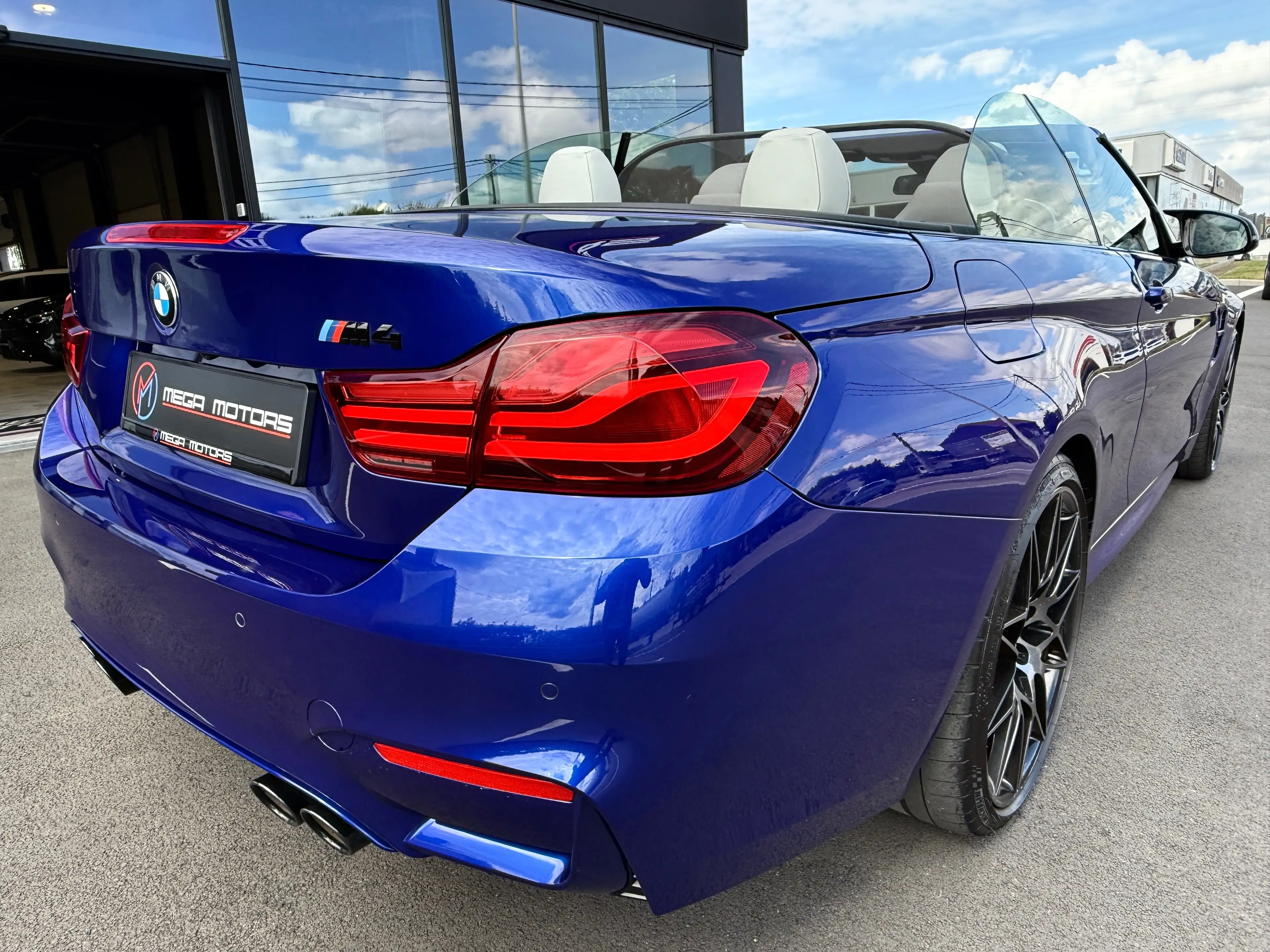 BMW M4 CABRiO 450CV "COMPETiTiON" FULL" SAN MARiNO BLEU" — photo 9