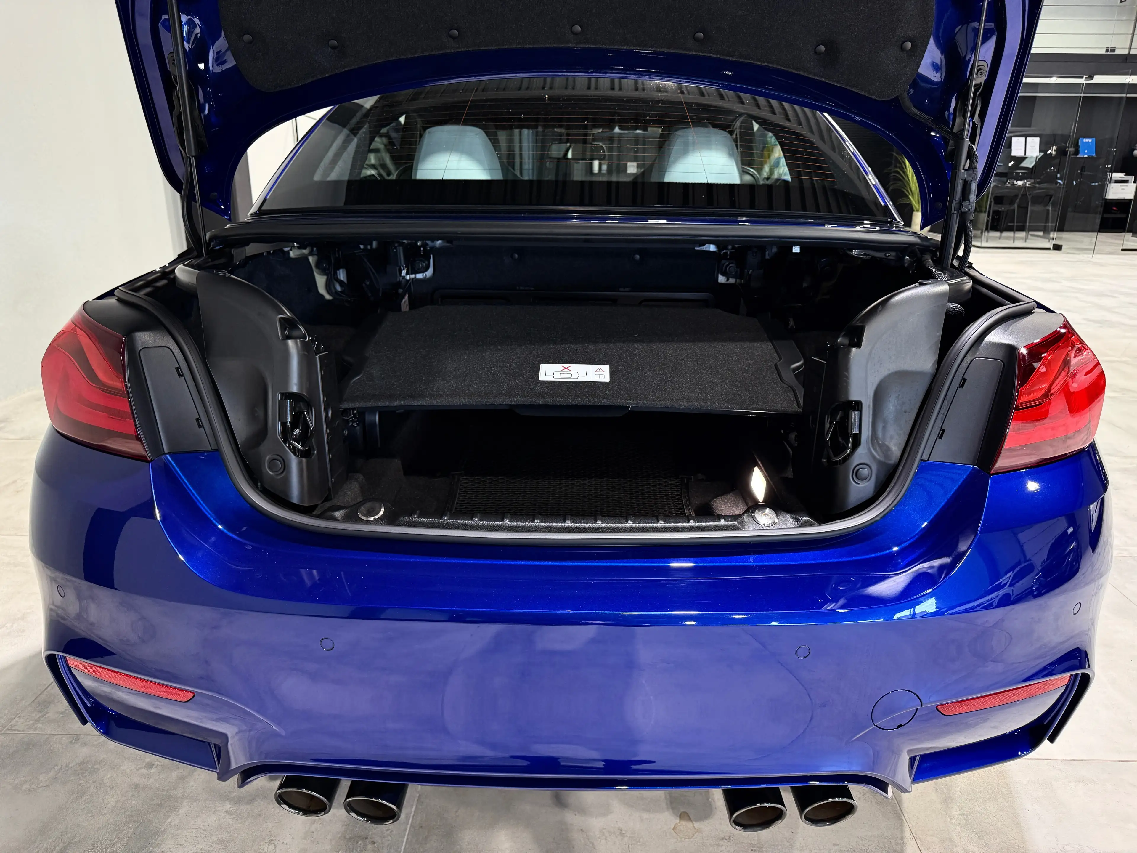 BMW M4 CABRiO 450CV "COMPETiTiON" FULL" SAN MARiNO BLEU" — photo 6