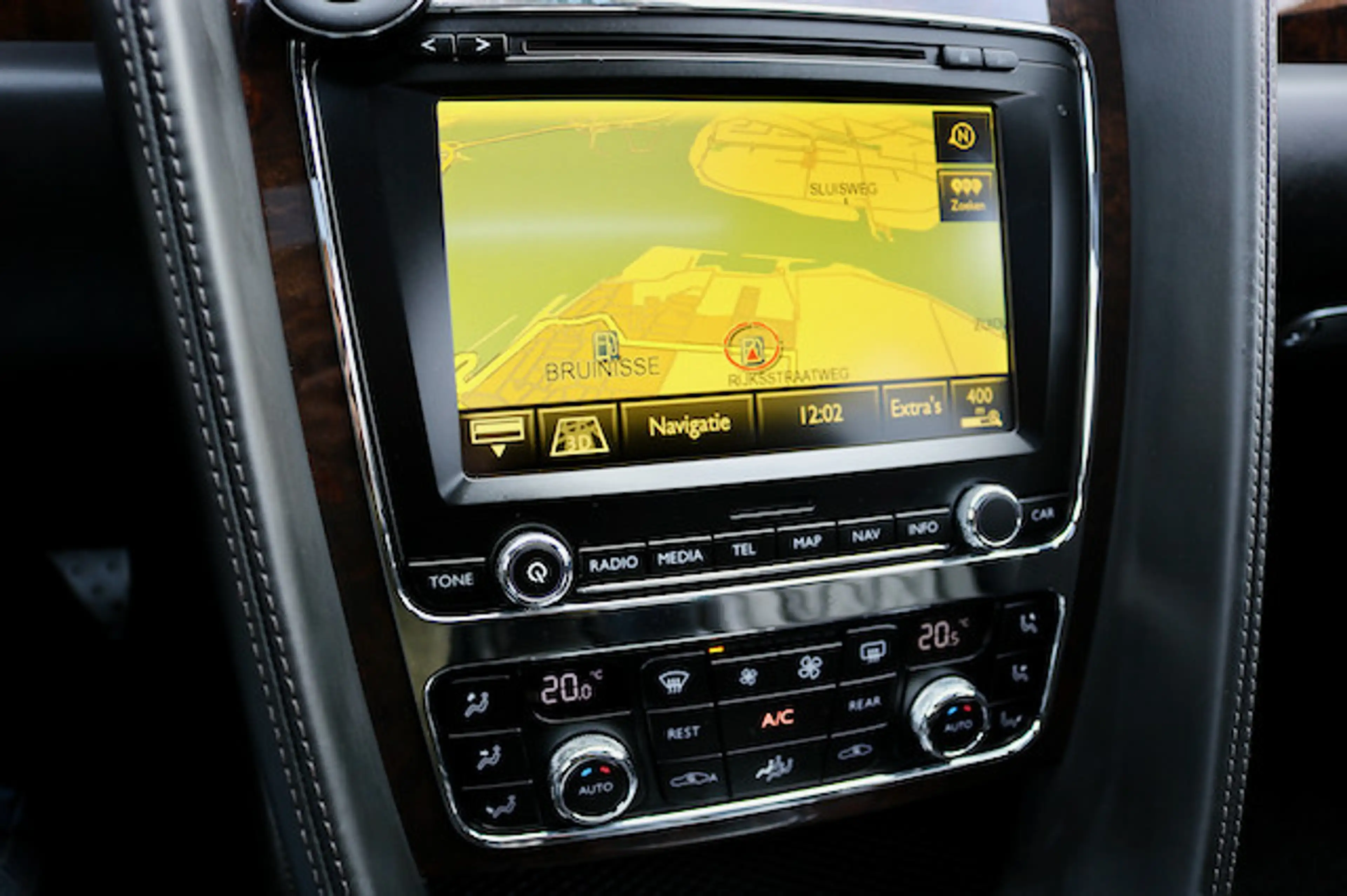 Bentley Flying Spur 4.0 V8 Biturbo Deep black pearl metallic — photo 10