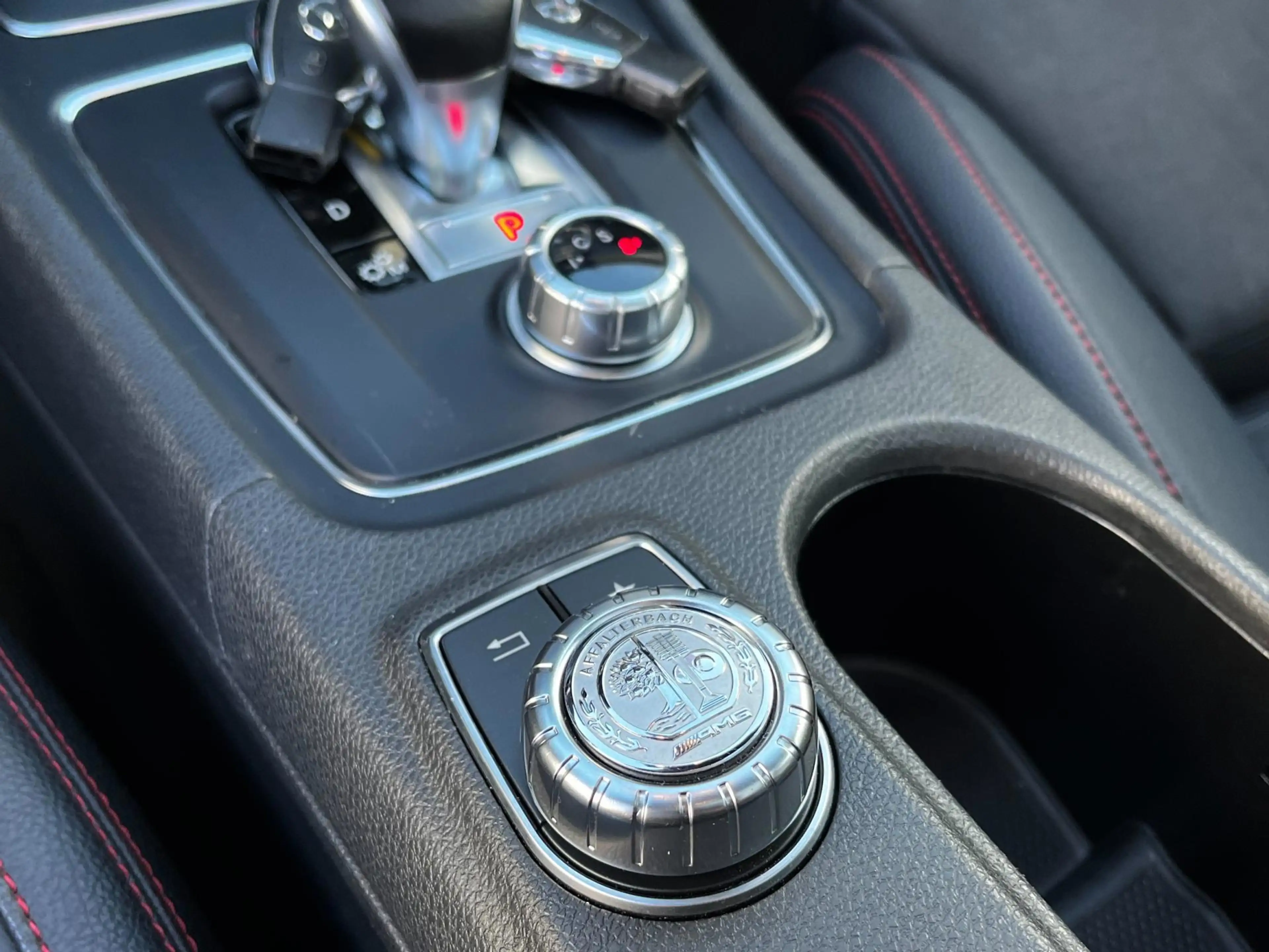 Mercedes-Benz A 45 AMG 4MATIC Pano|Armytrix|Camera|Leder|Navi|381PK|Cruis — photo 30