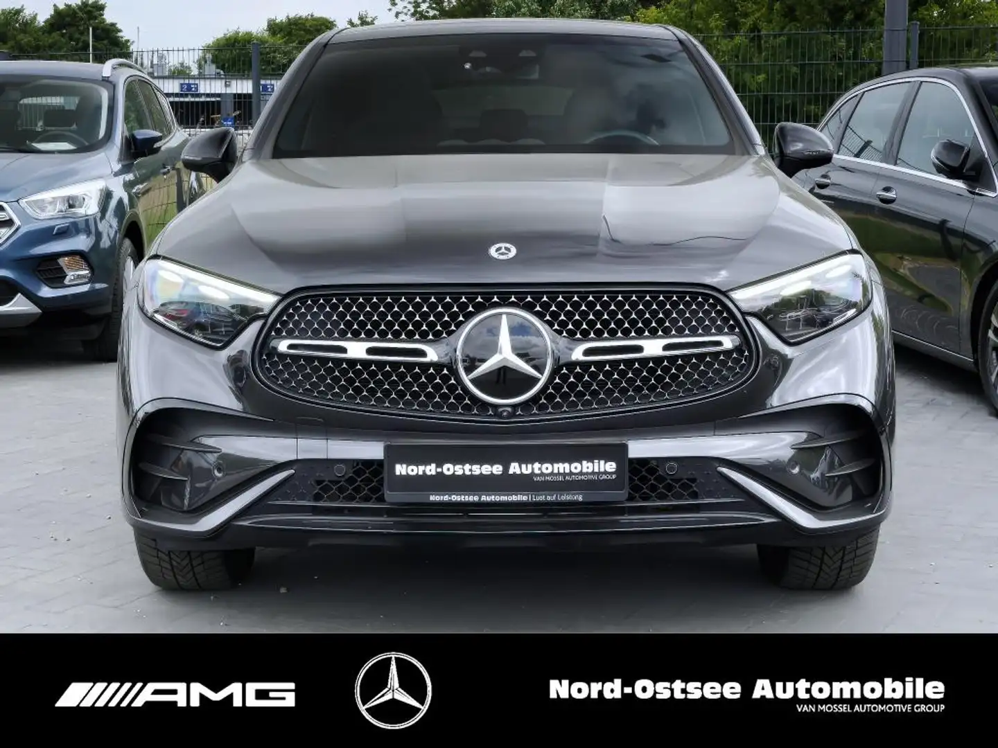 Mercedes-Benz GLC 300 d COUPÉ 4M AMG PREM PANO AHK NIGHT 360° Gris - 2