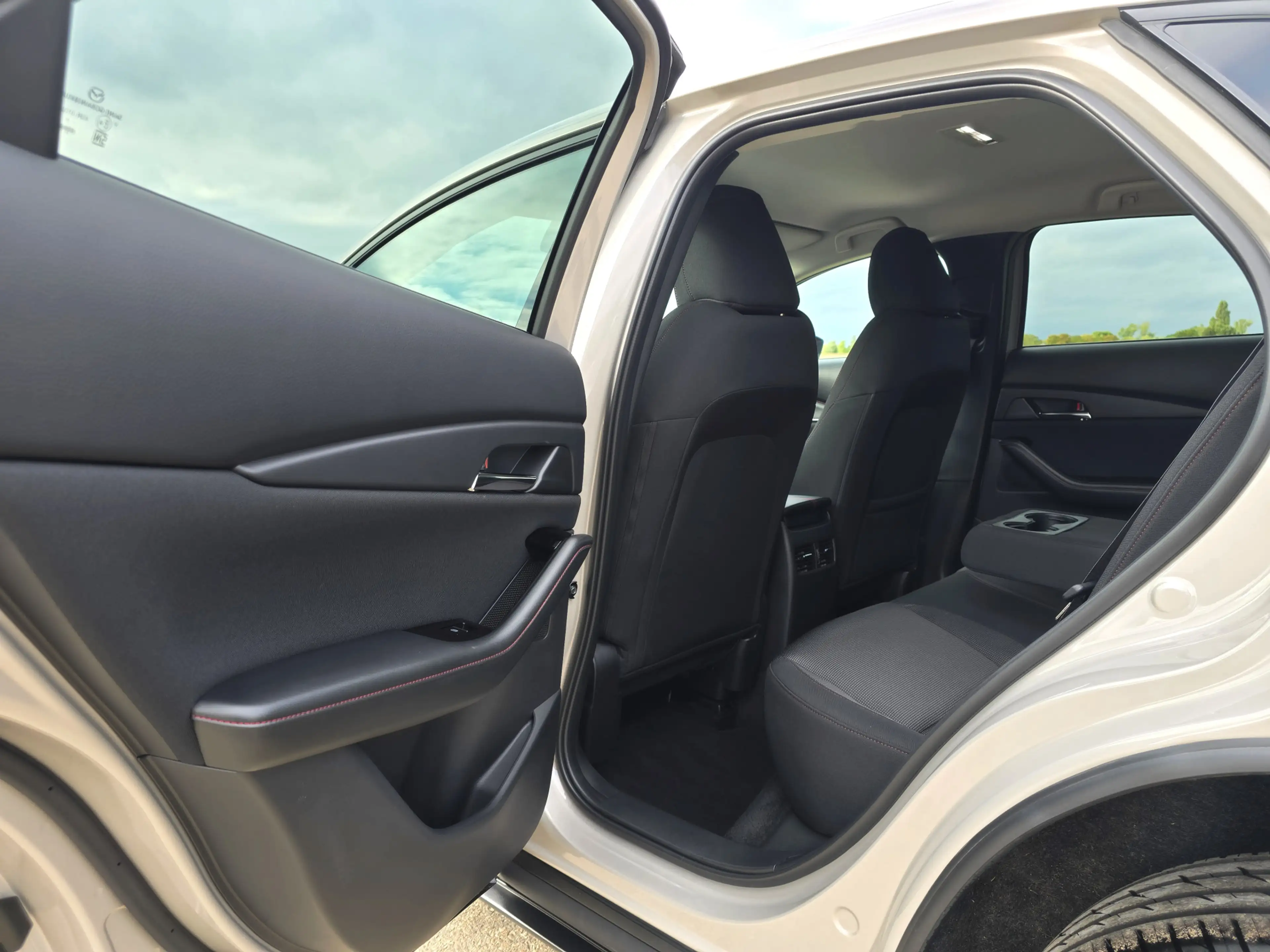 Mazda CX-30 2.5 e-SkyActiv-G M Hybrid Centre-line - 150 Pk - P — photo 26