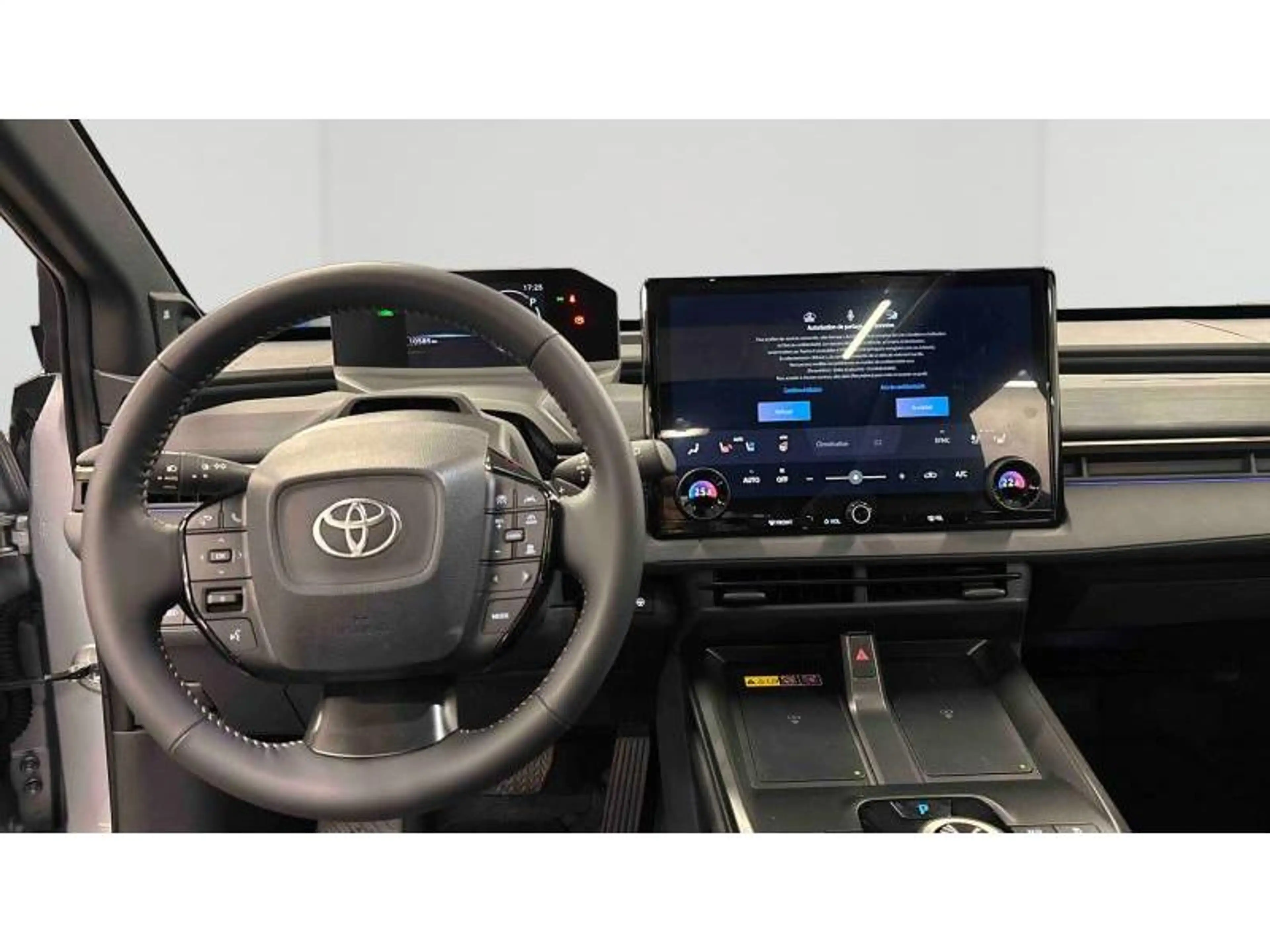 Toyota bZ4X Touring — photo 6