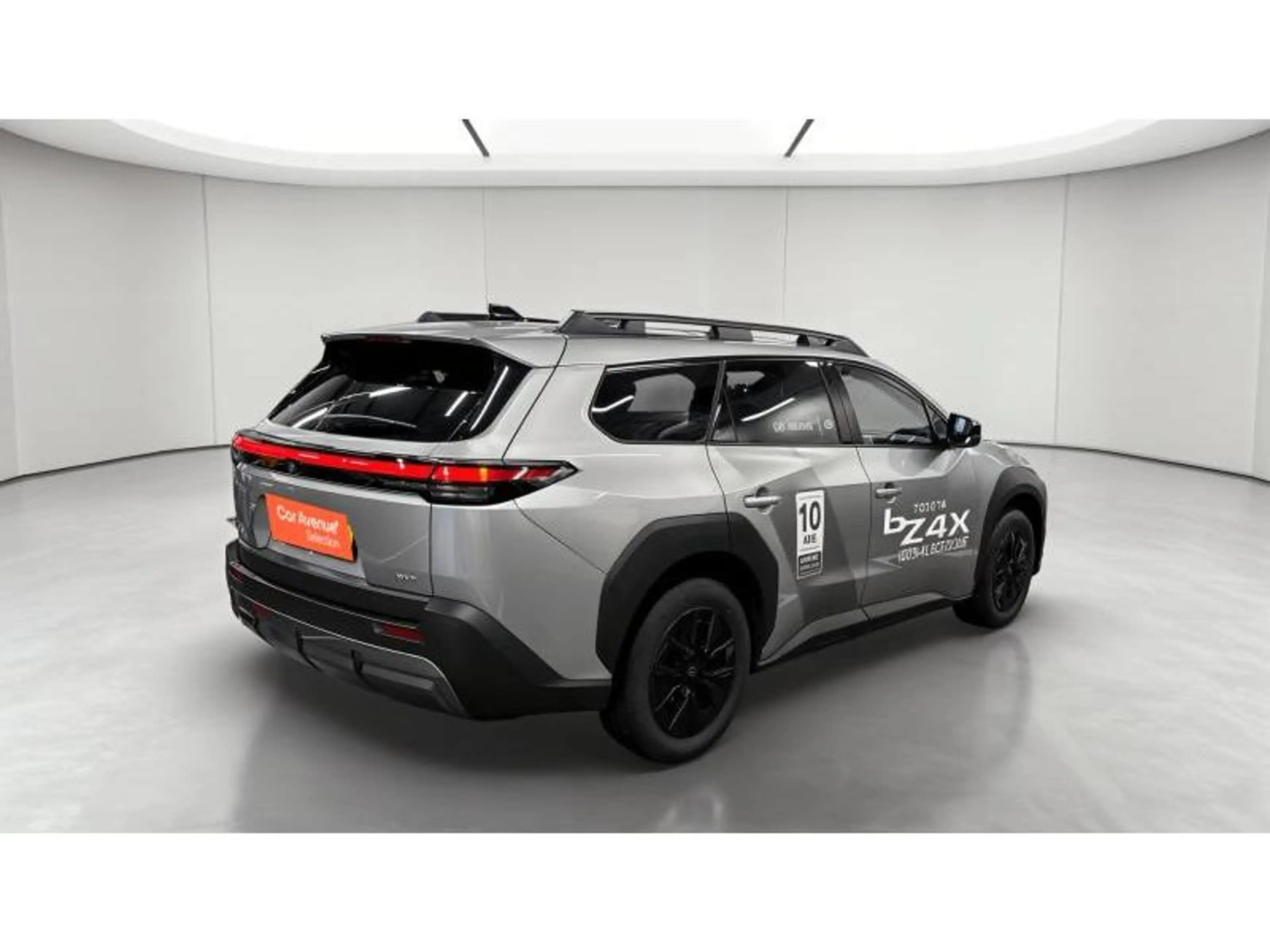 Toyota bZ4X Touring — photo 7