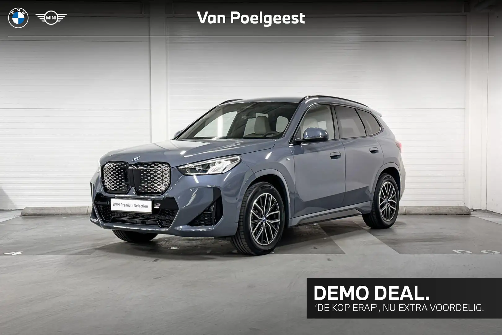 BMW iX1 eDrive20 67 kWh | M-Sport | M-Adaptive Onderstel | Grijs - 1