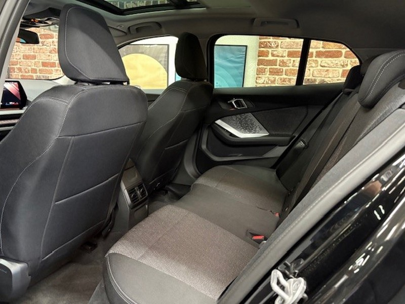 BMW 120 120iA 170cv Auto HYB-ESS M-SPORT DESIGN — photo 6