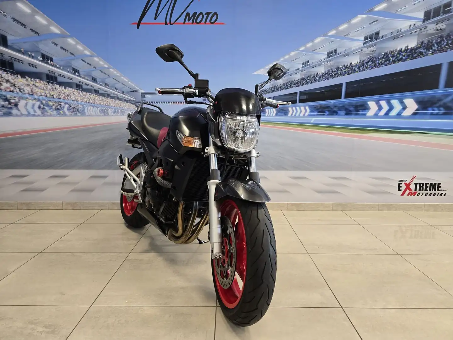 Suzuki GSR 600 "Yoschimura" - Km 25000 - 2