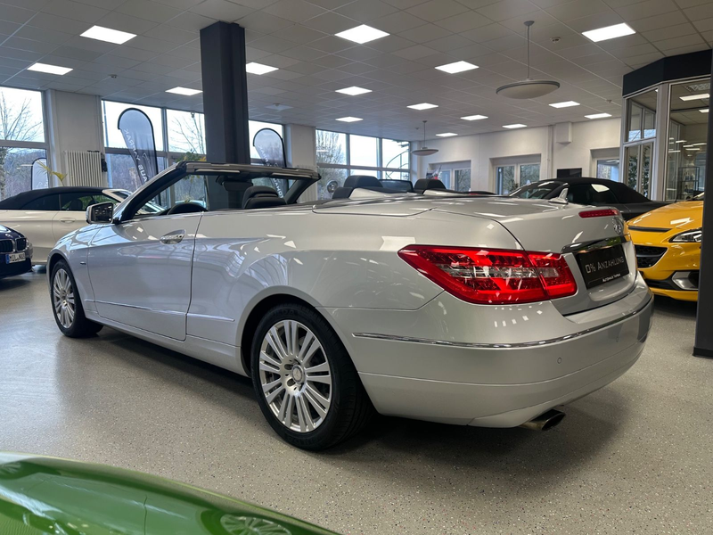 Mercedes-Benz E 200 Cabrio CGI|52.842km|AHK|Aircap|Leder|Navi — photo 12