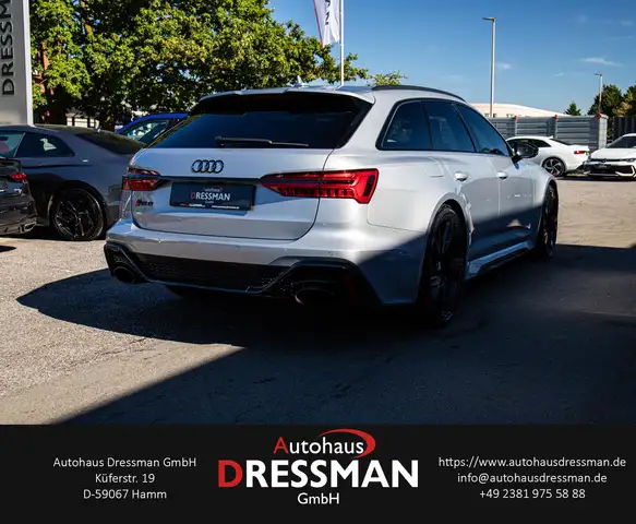 Audi RS6 view 4