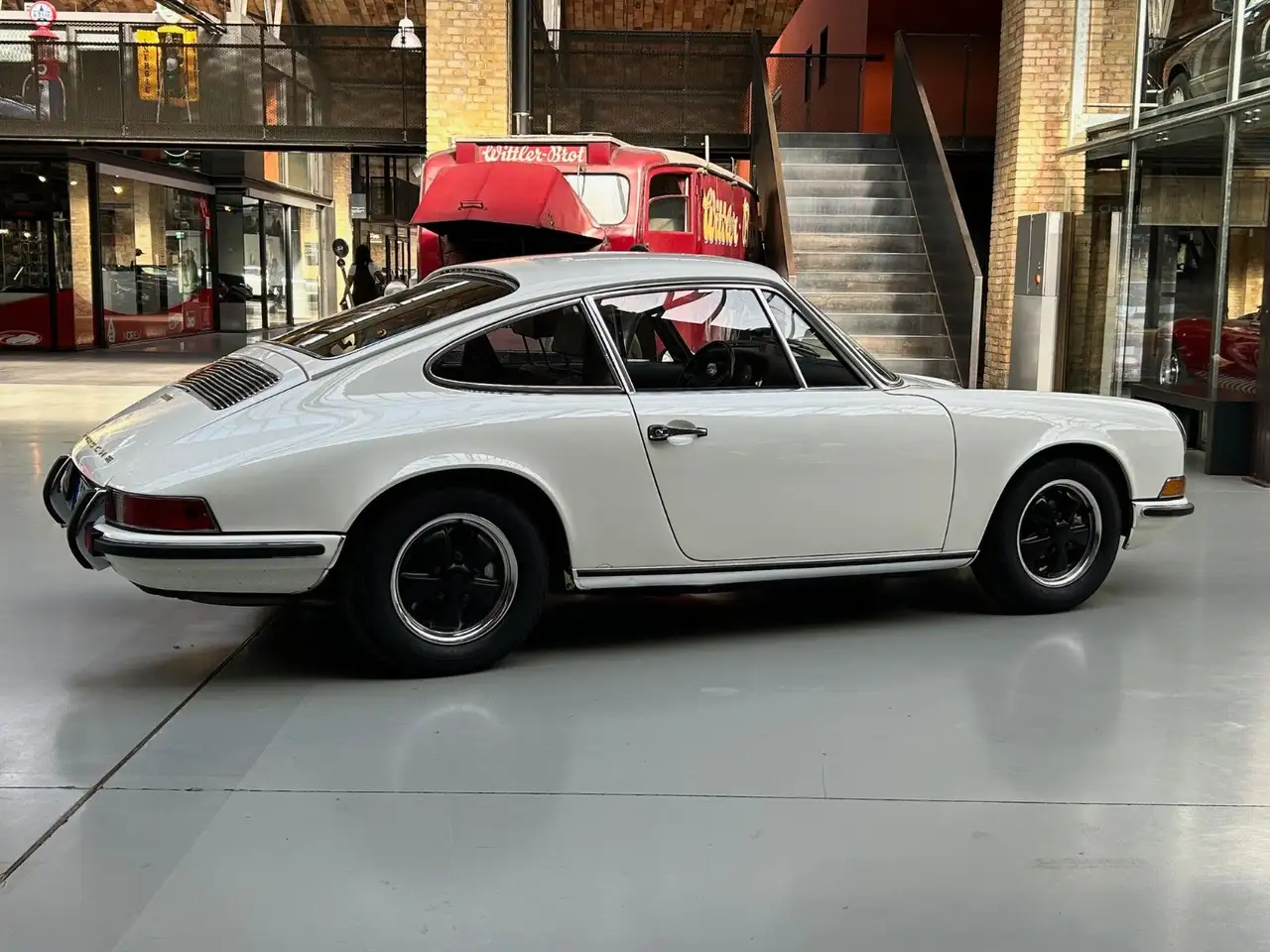 Porsche 911 E 2.0l, Top - Werks-Zertifiziert!, foto 4
