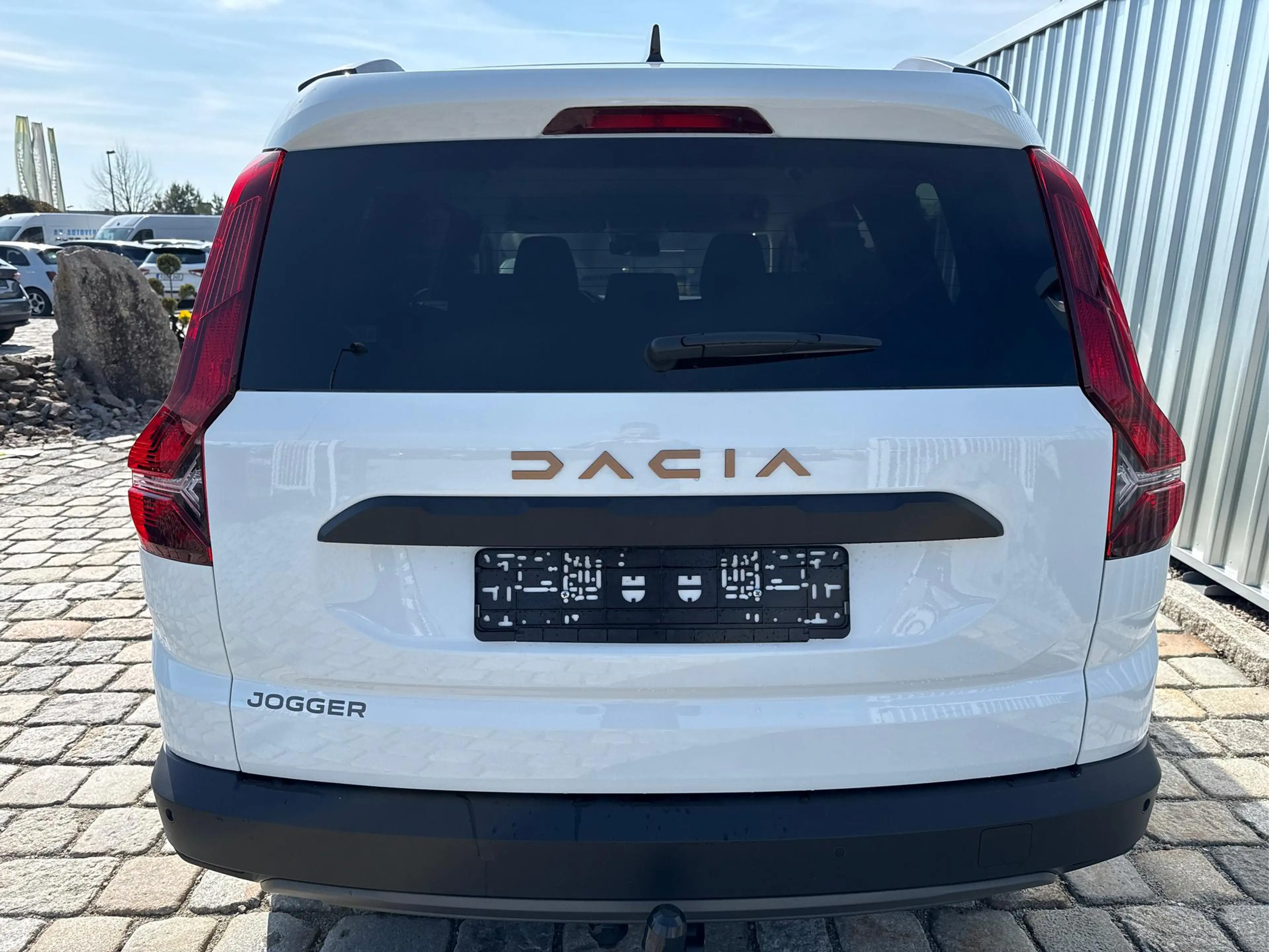 Dacia Jogger Extreme 1.0 TCe 110 7-Sitzer-AHK-Kamera-LED-App... — photo 5